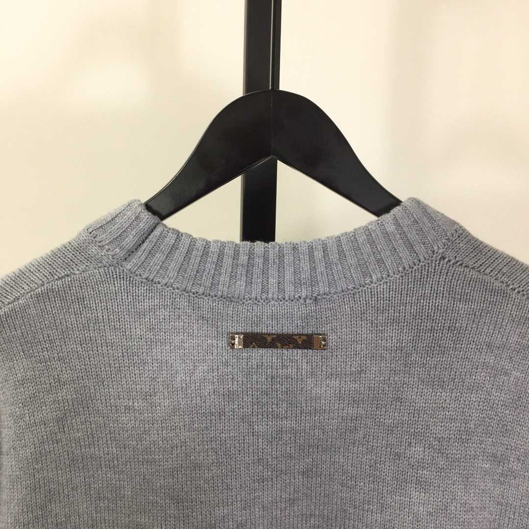 Louis Vuitton Logo Sweater - EUR FASHION