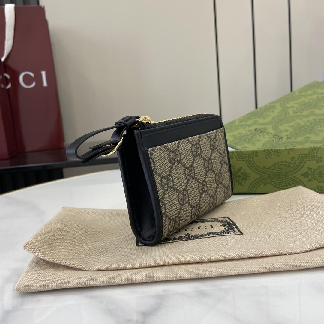 Gucci GG Emblem Zip Card Case - EUR FASHION