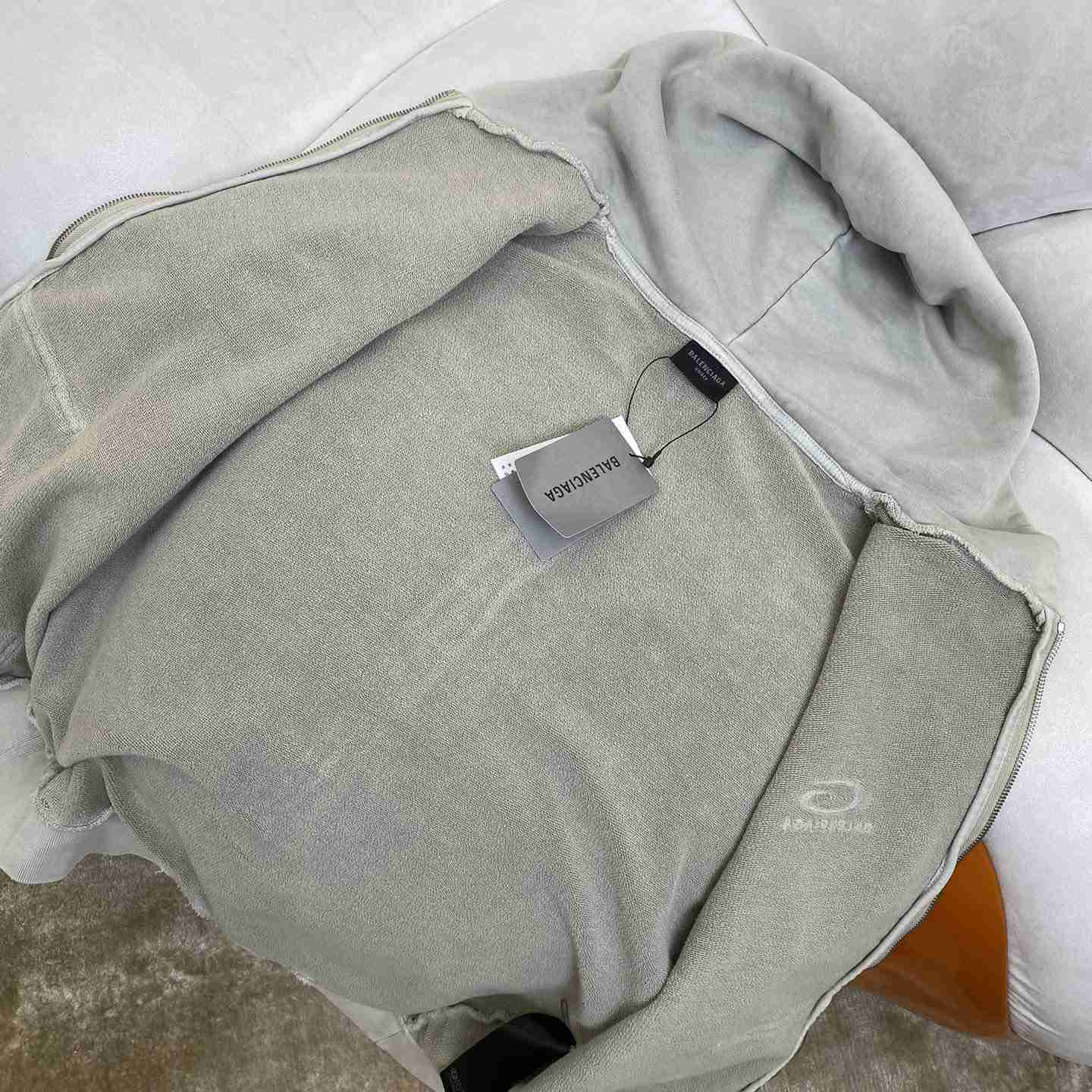 Balenciaga Y2K Zip-Up Hoodie Regular Fit In Light Beige - EUR FASHION