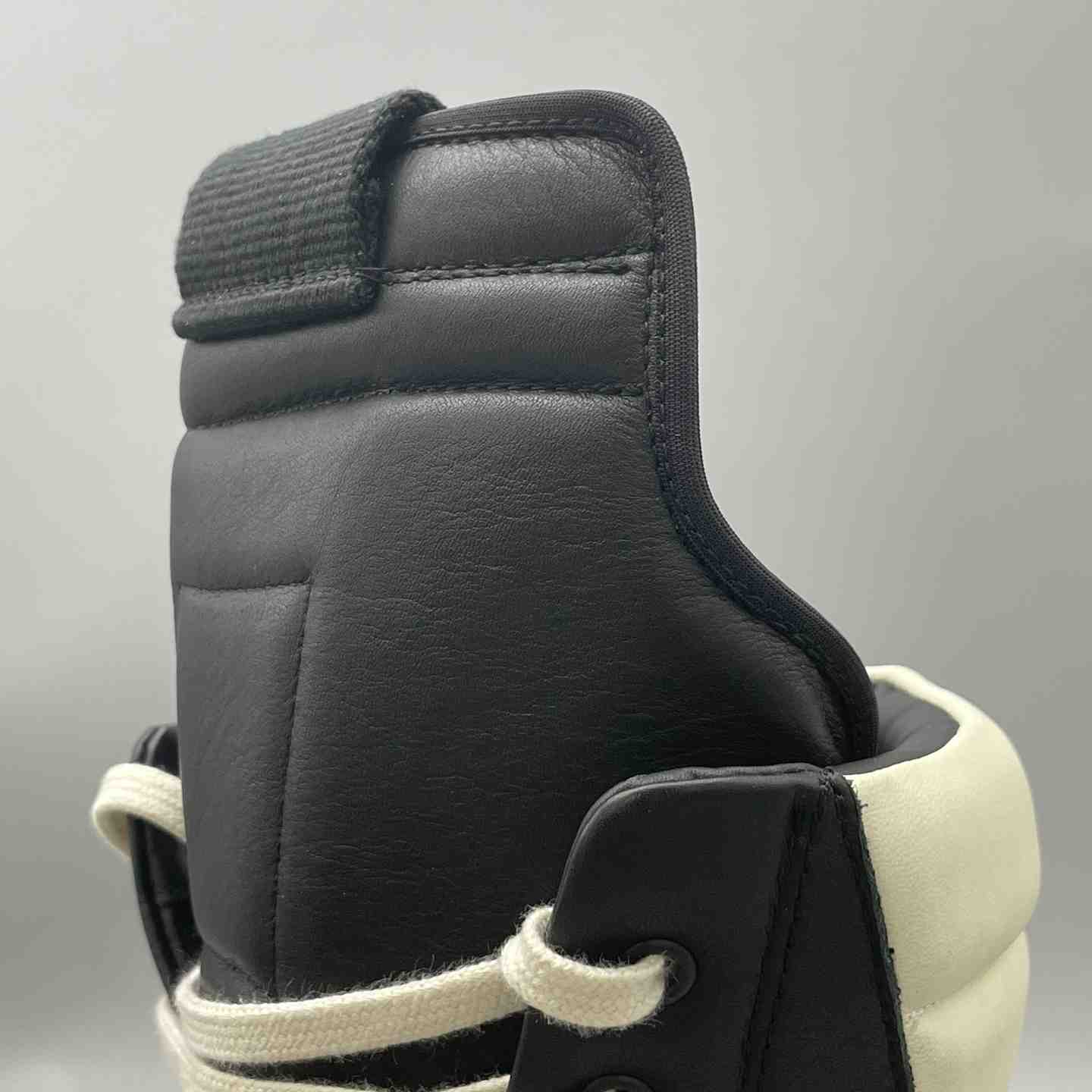 Rick Owens High-Top Sneakers - EUR FASHION