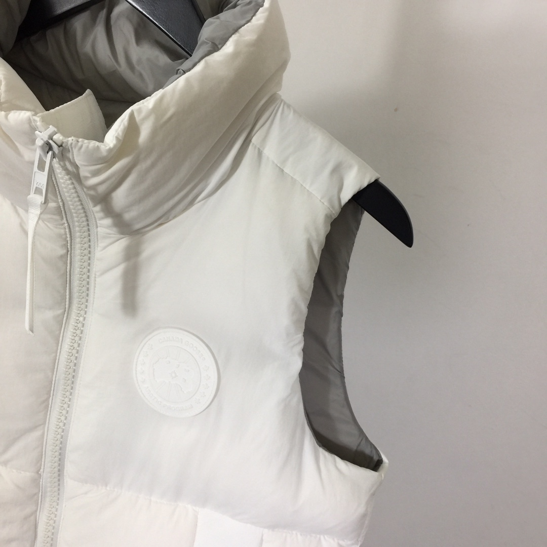 Canada Goose Down Vest - EUR FASHION