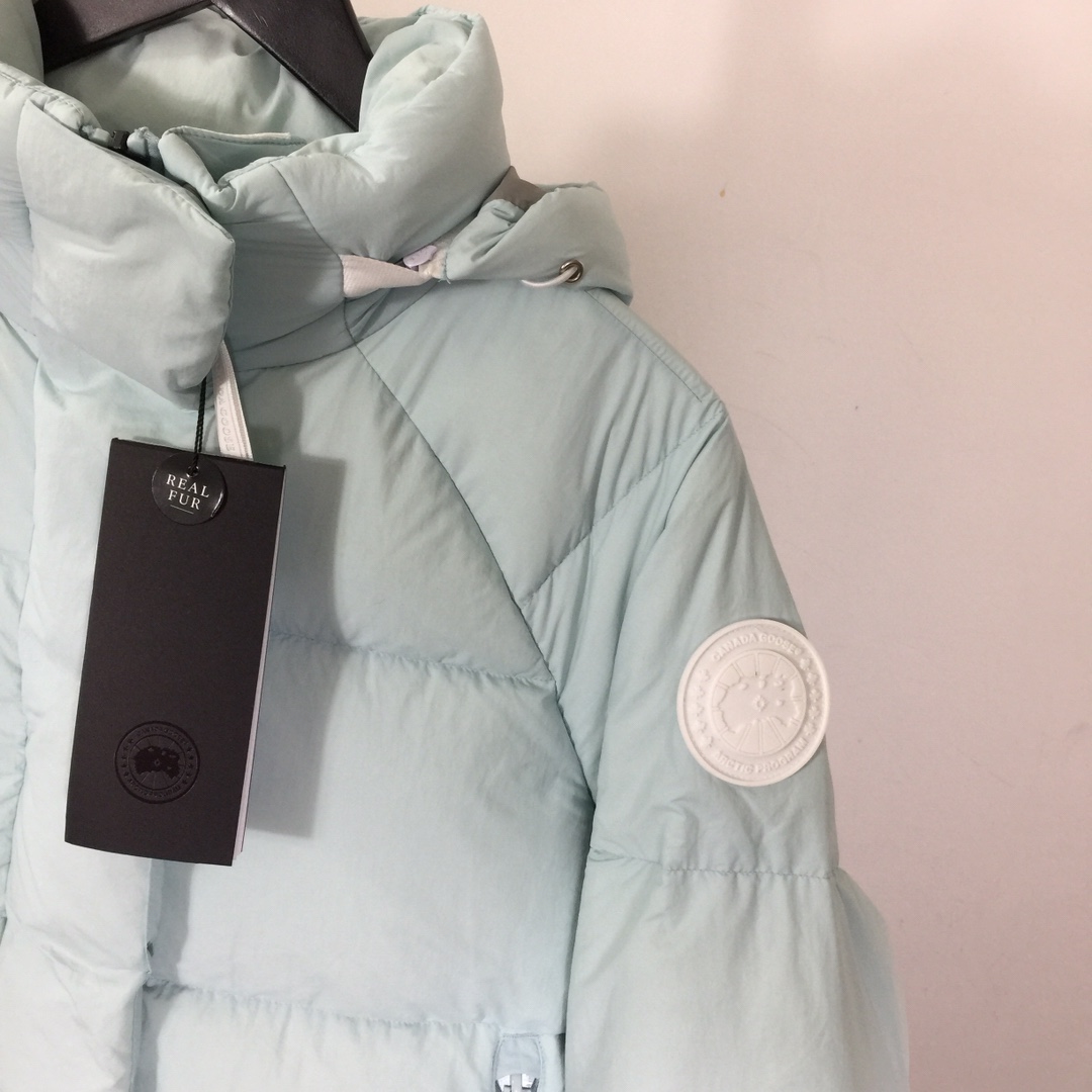 Canada Goose Hooded Jacket - EUR FASHION