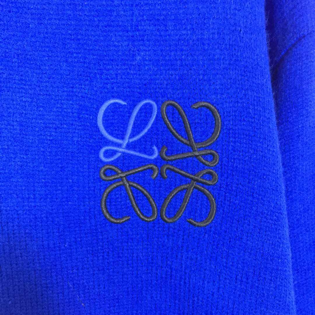 Loewe Logo Sweater - EUR FASHION