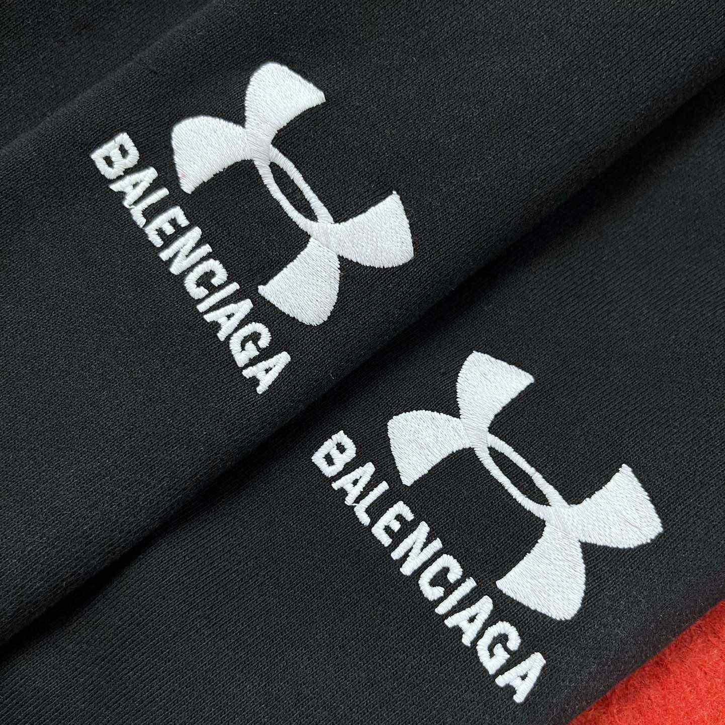 Balenciaga Under Armour® Baggy Sweatpants In Black - EUR FASHION