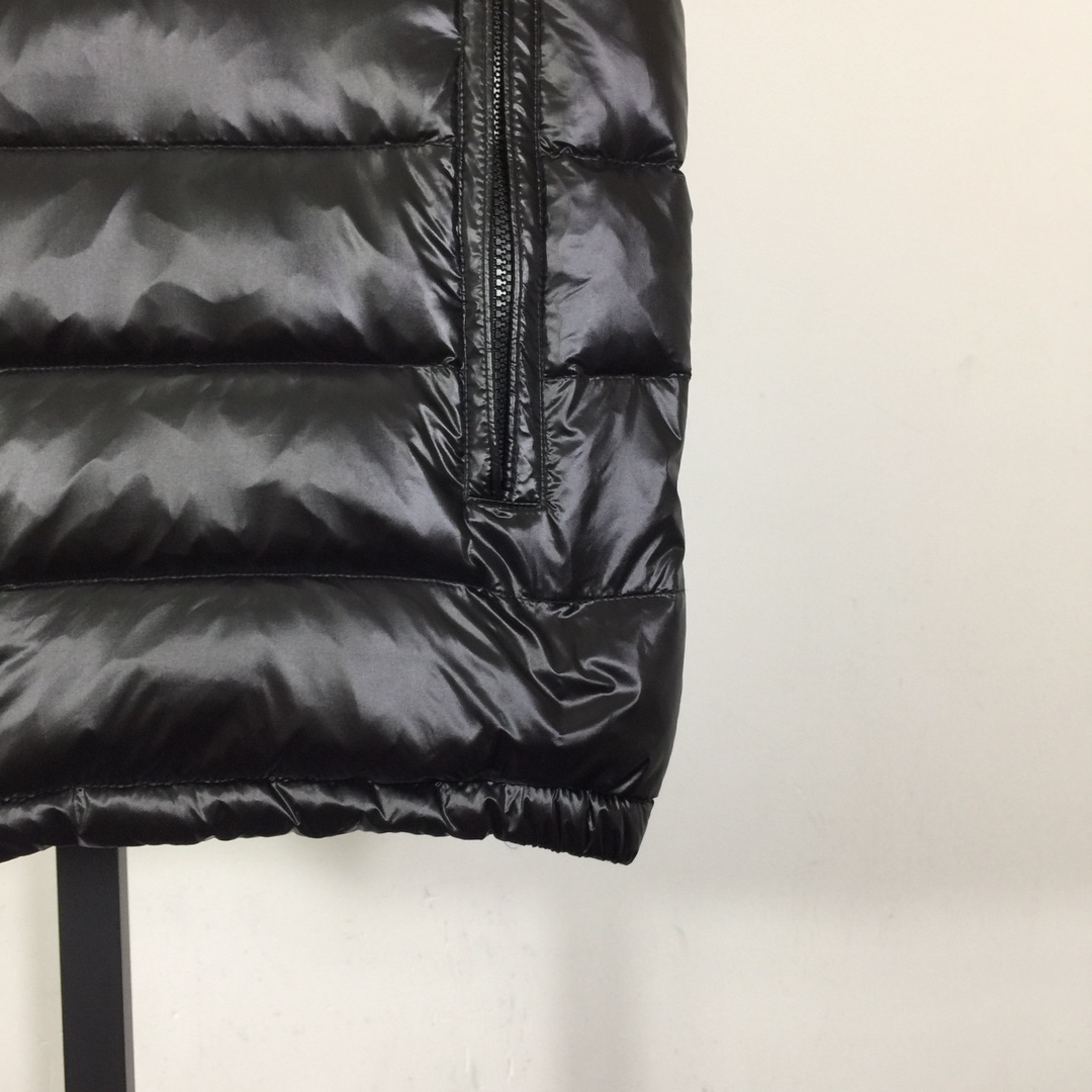 Moncler Down Vest - EUR FASHION