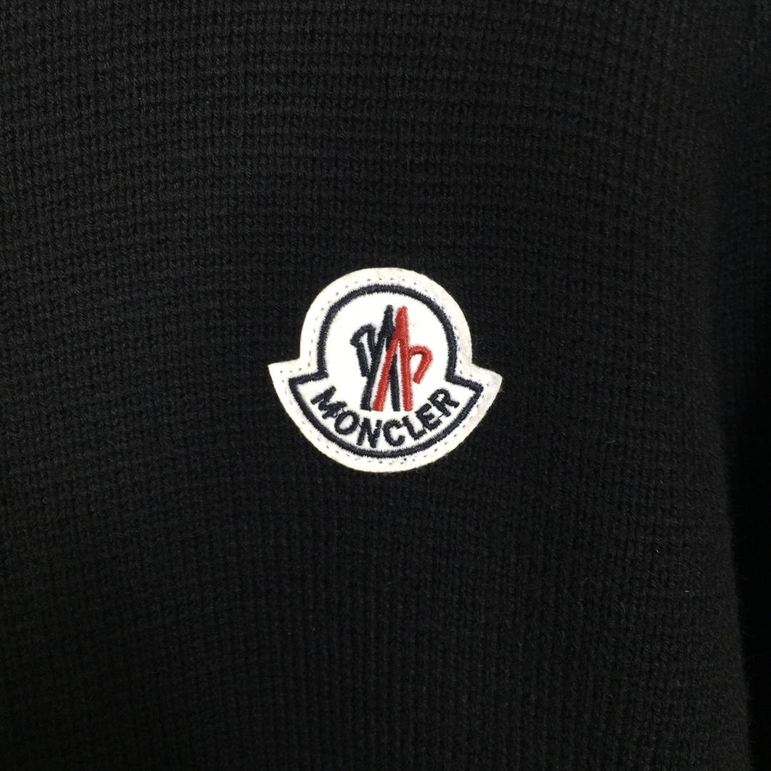 Moncler Zip Up Cardigan  - EUR FASHION