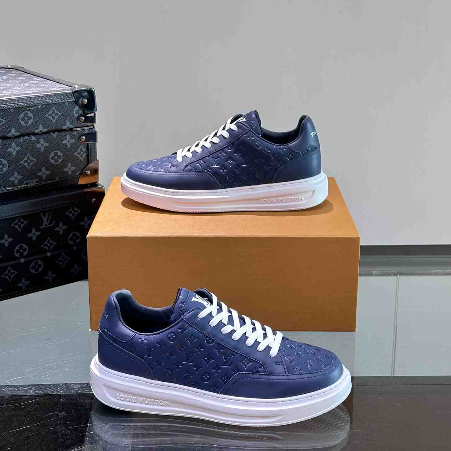 Louis Vuitton Sneaker - EUR FASHION