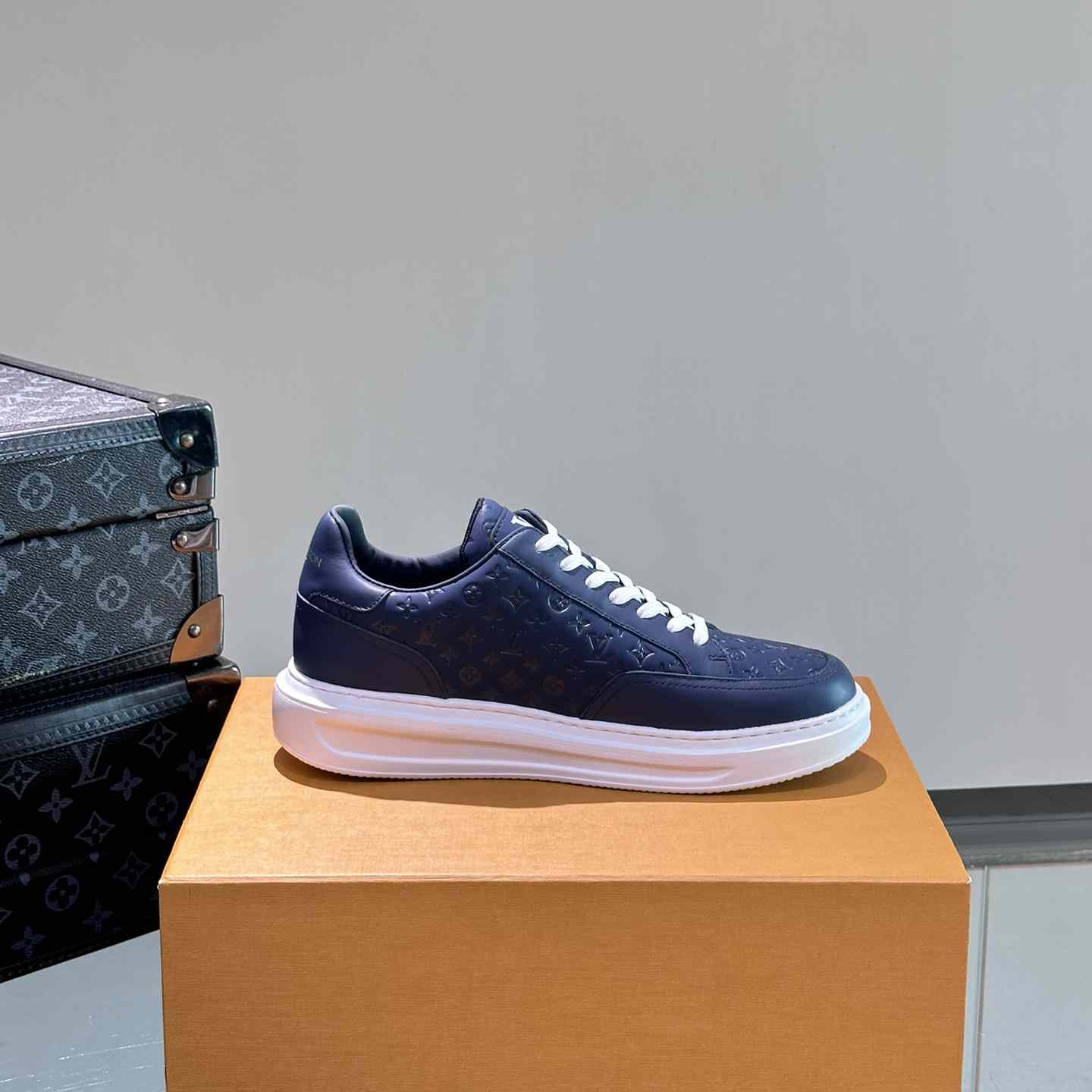 Louis Vuitton Sneaker - EUR FASHION