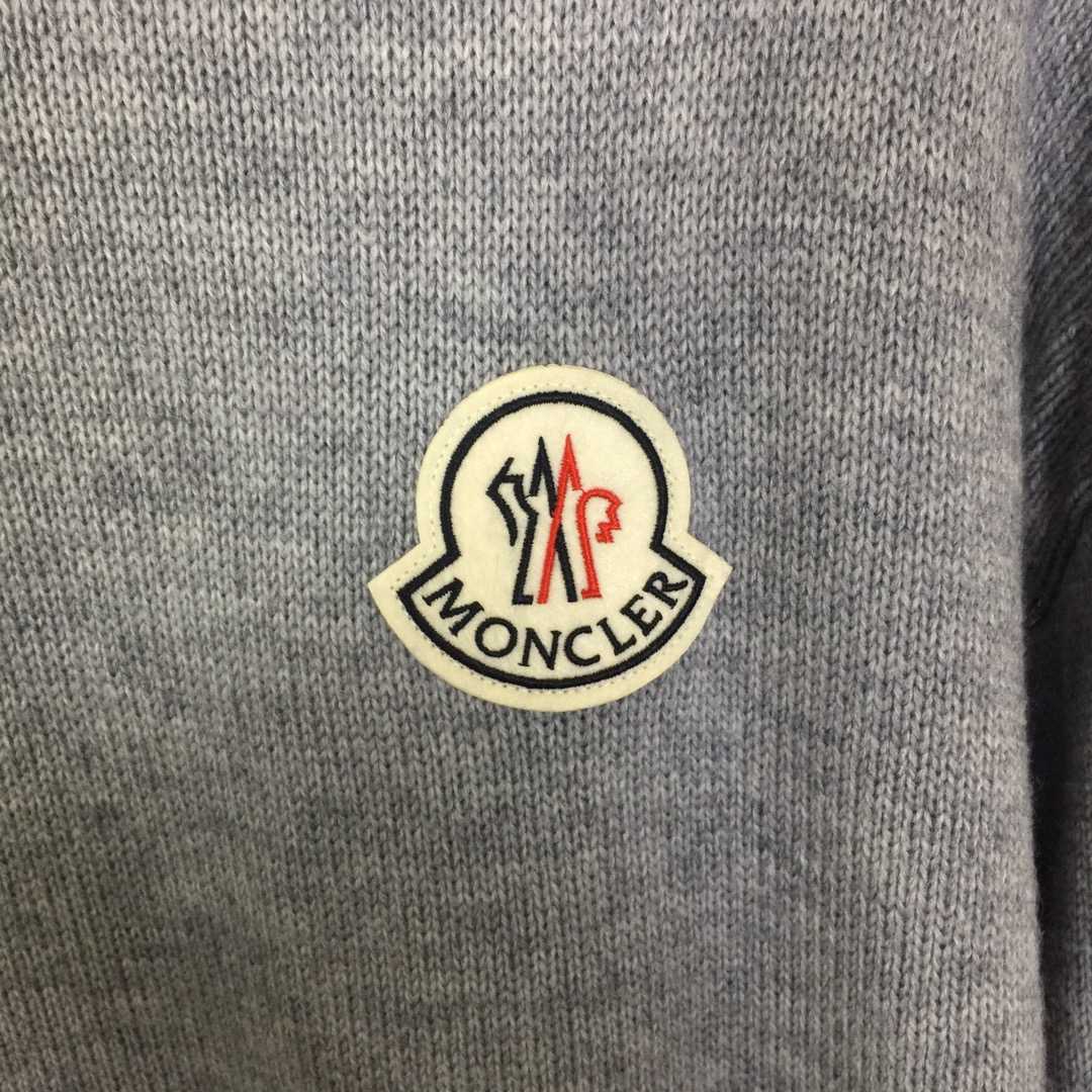 Moncler Logo Sweater - EUR FASHION