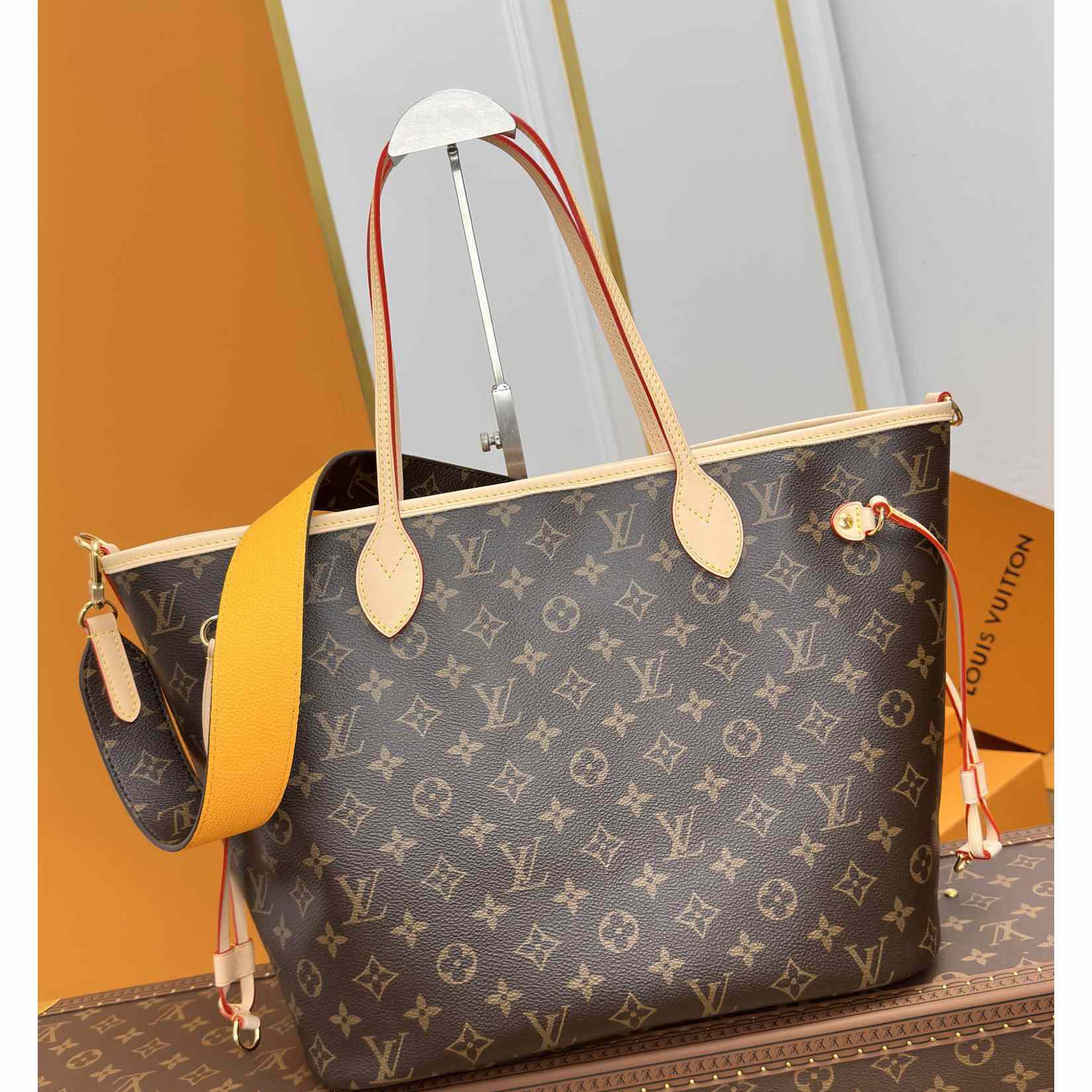 Louis Vuitton Neverfull Bandoulière Inside Out MM   M12096 - EUR FASHION