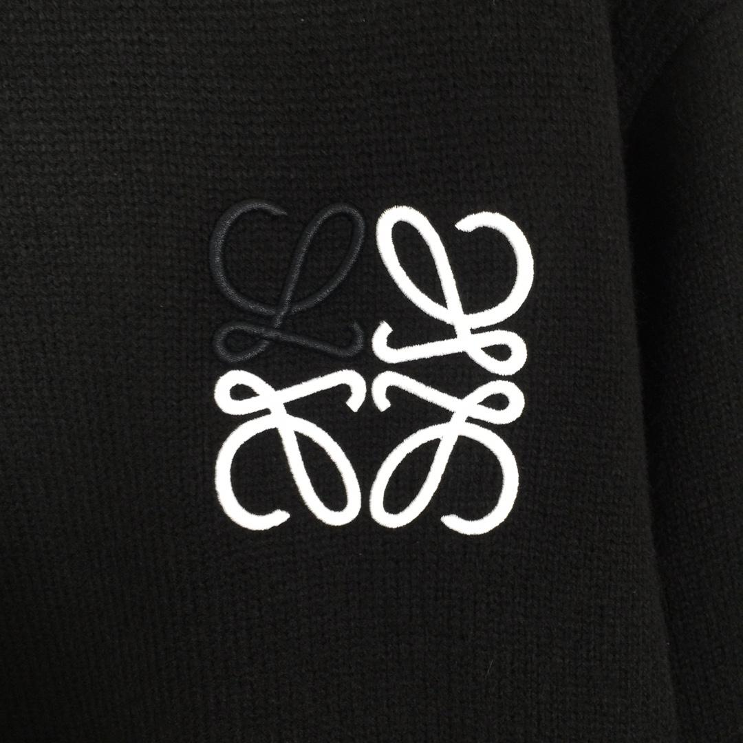 Loewe Logo Sweater - EUR FASHION