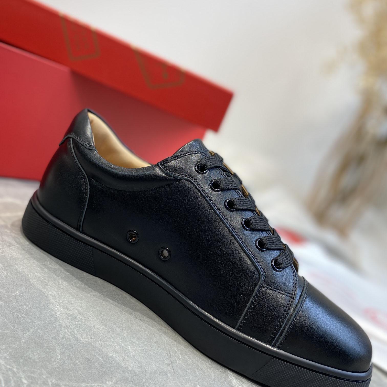 Christian Louboutin Sneakers - EUR FASHION