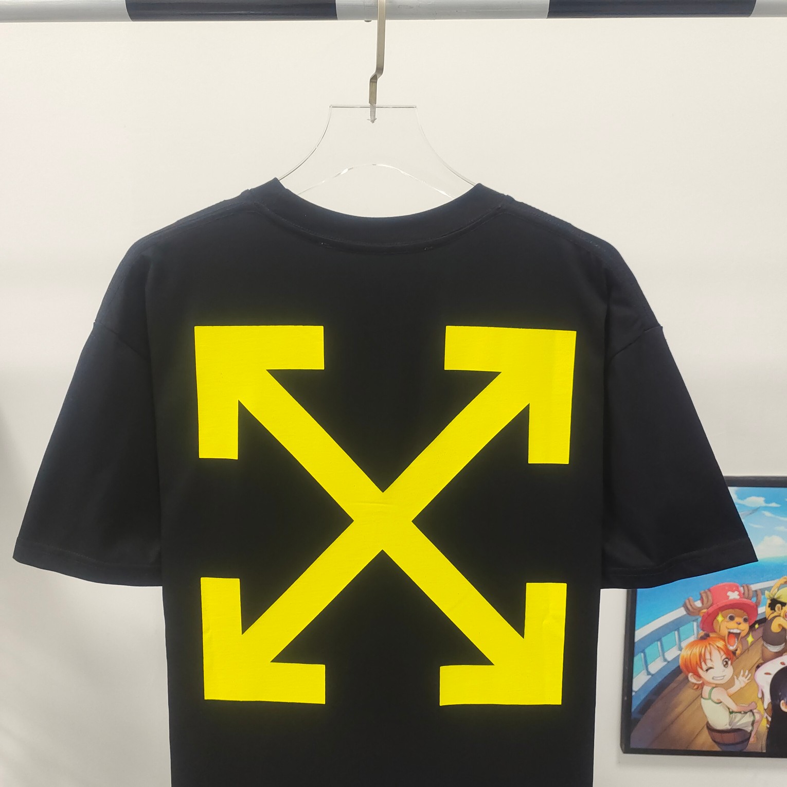 Off-White T-Shirt - EUR FASHION