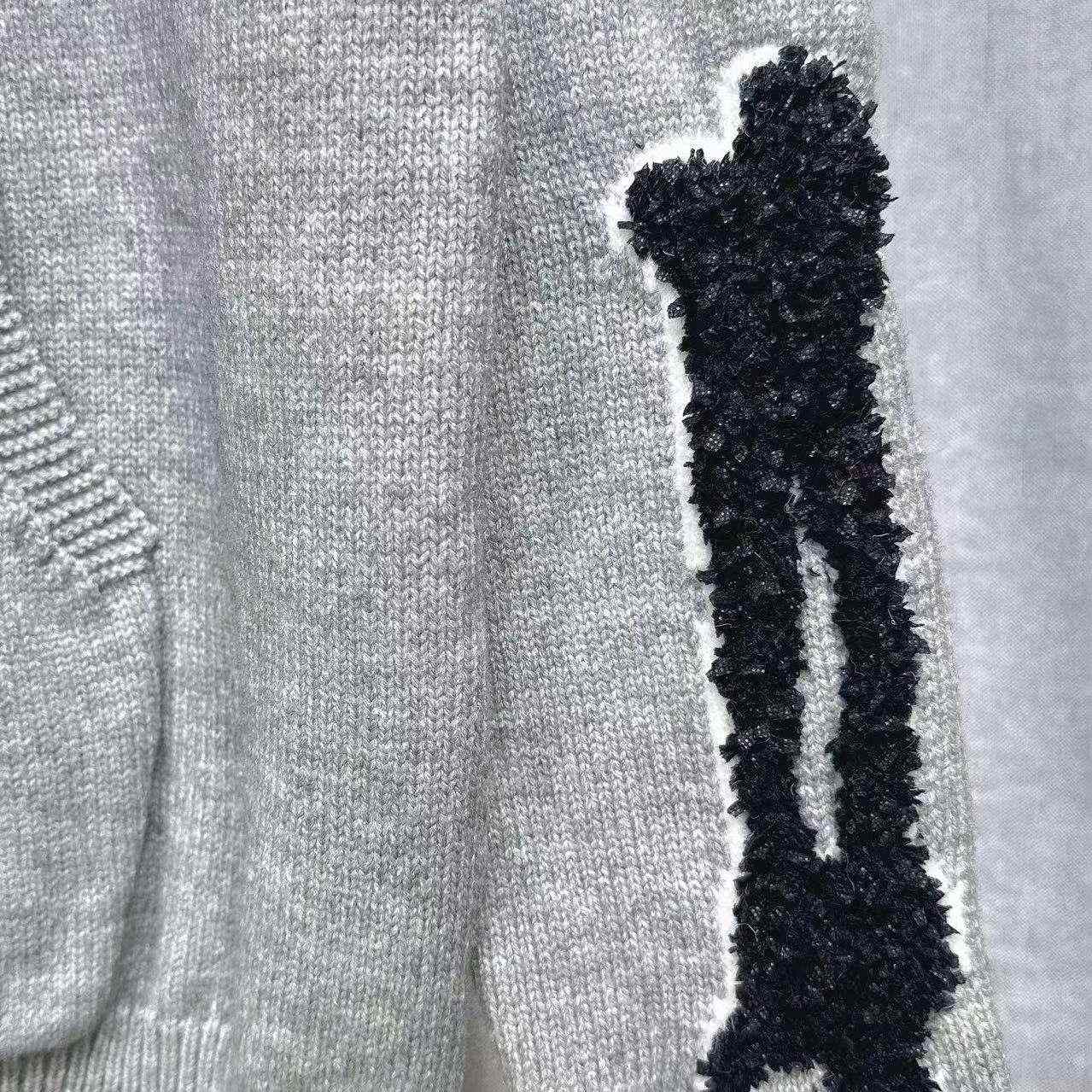 Amiri Bones Hoodie With Embroidered Logo - EUR FASHION