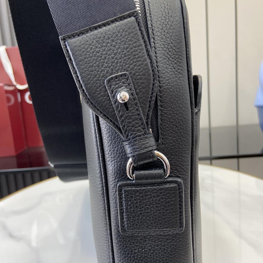 Gucci Medium Briefcase With Web - EUR FASHION