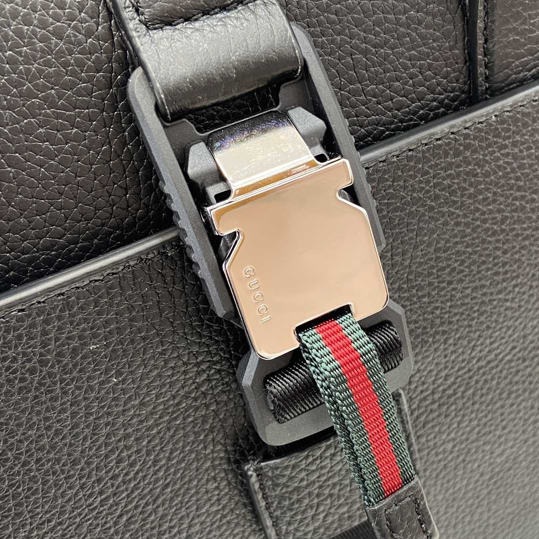 Gucci Medium Briefcase With Web - EUR FASHION