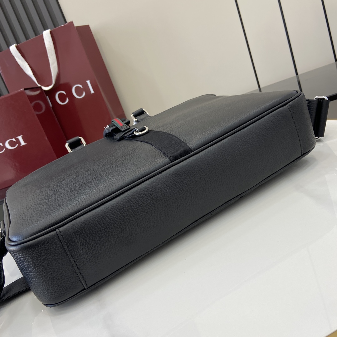 Gucci Medium Briefcase With Web - EUR FASHION