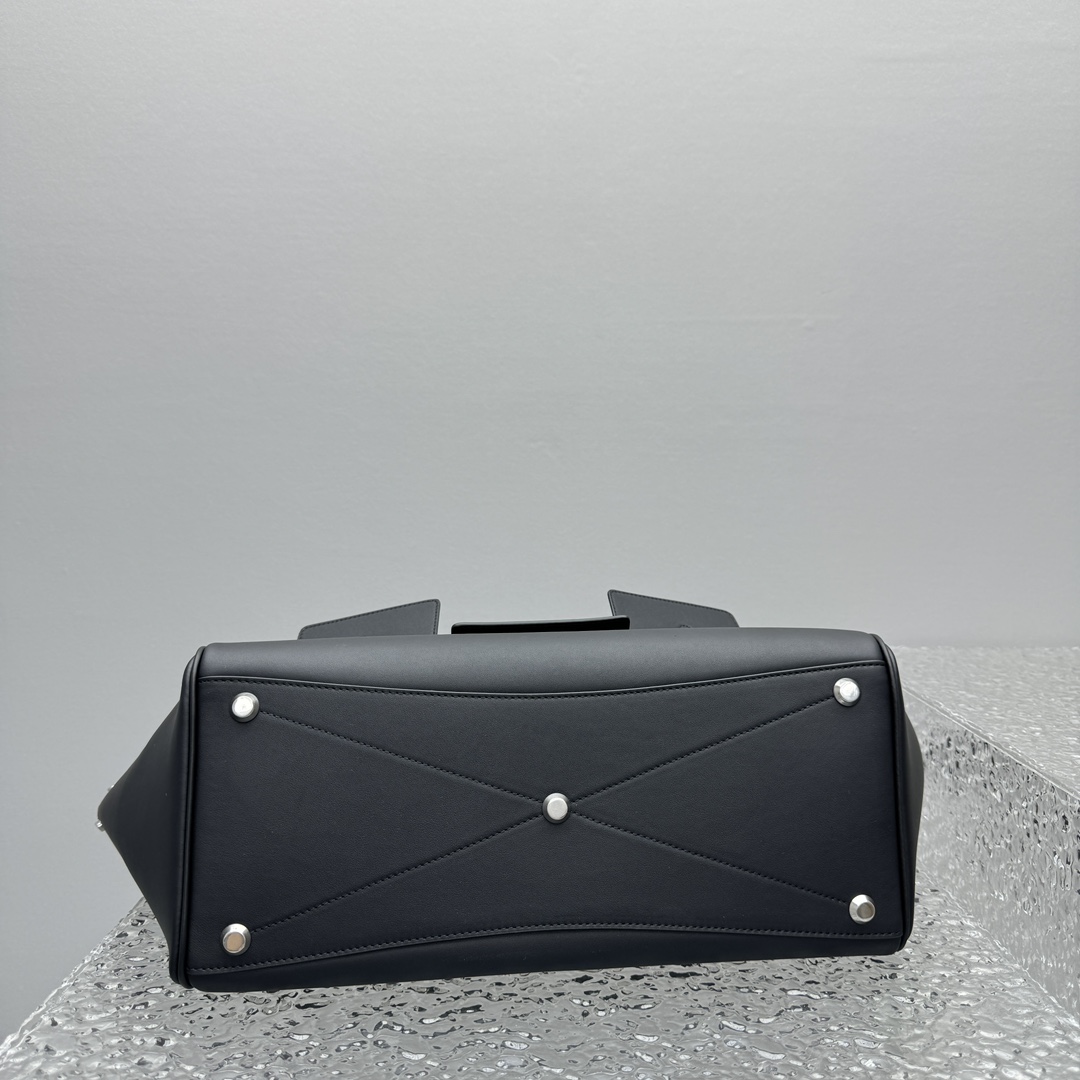 Balenciaga Bel Air Medium Carry All Bag In Black  - EUR FASHION