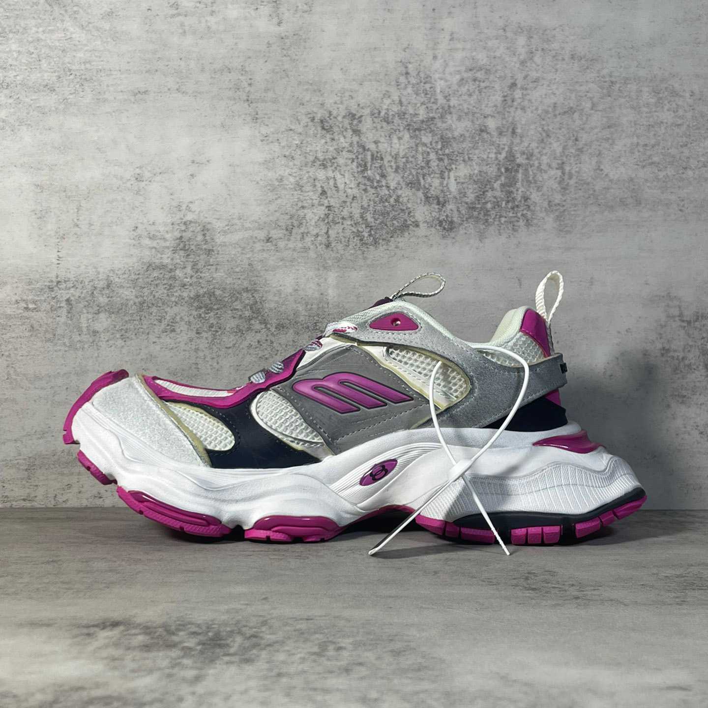 Balenciaga Cargo Sneaker - EUR FASHION