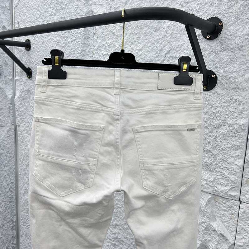 Amiri Jeans    1046 - EUR FASHION