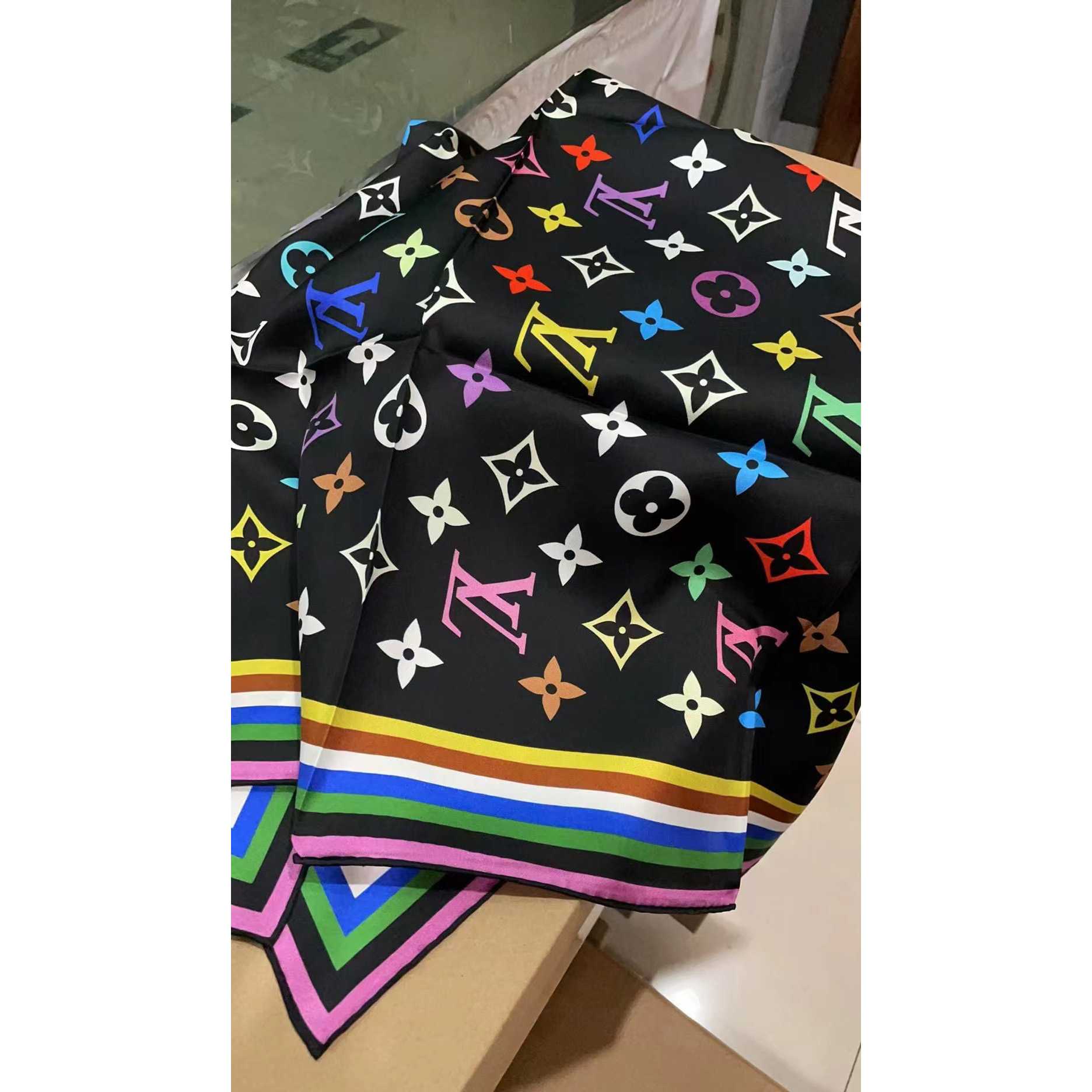 Louis Vuitton LV x TM Monogram Multicolor Square 90  M96095  M94967 - EUR FASHION