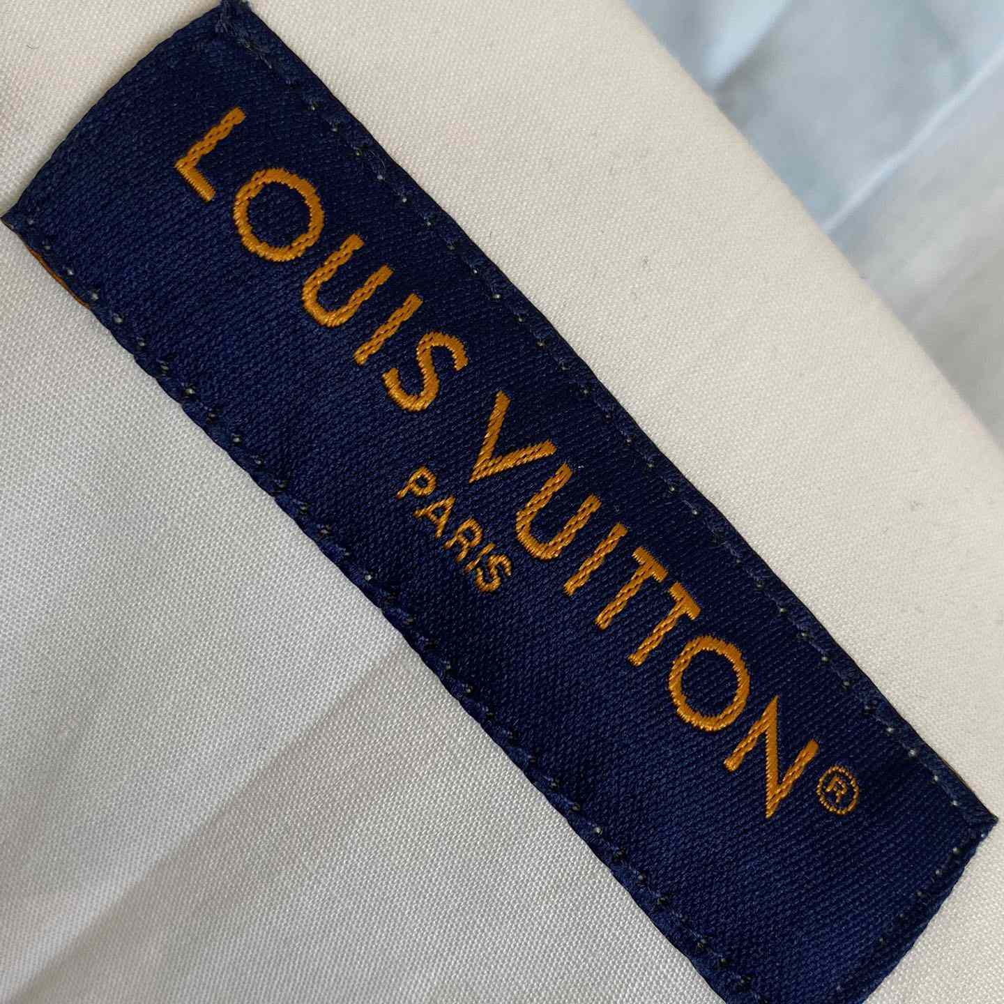 Louis Vuitton Monogram Printed Long-Sleeved Cotton Poplin Shirt  1AFXVW - EUR FASHION