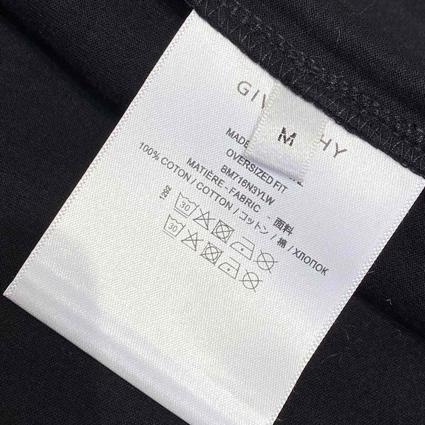 Givenchy 4G T-shirt In Cotton - EUR FASHION