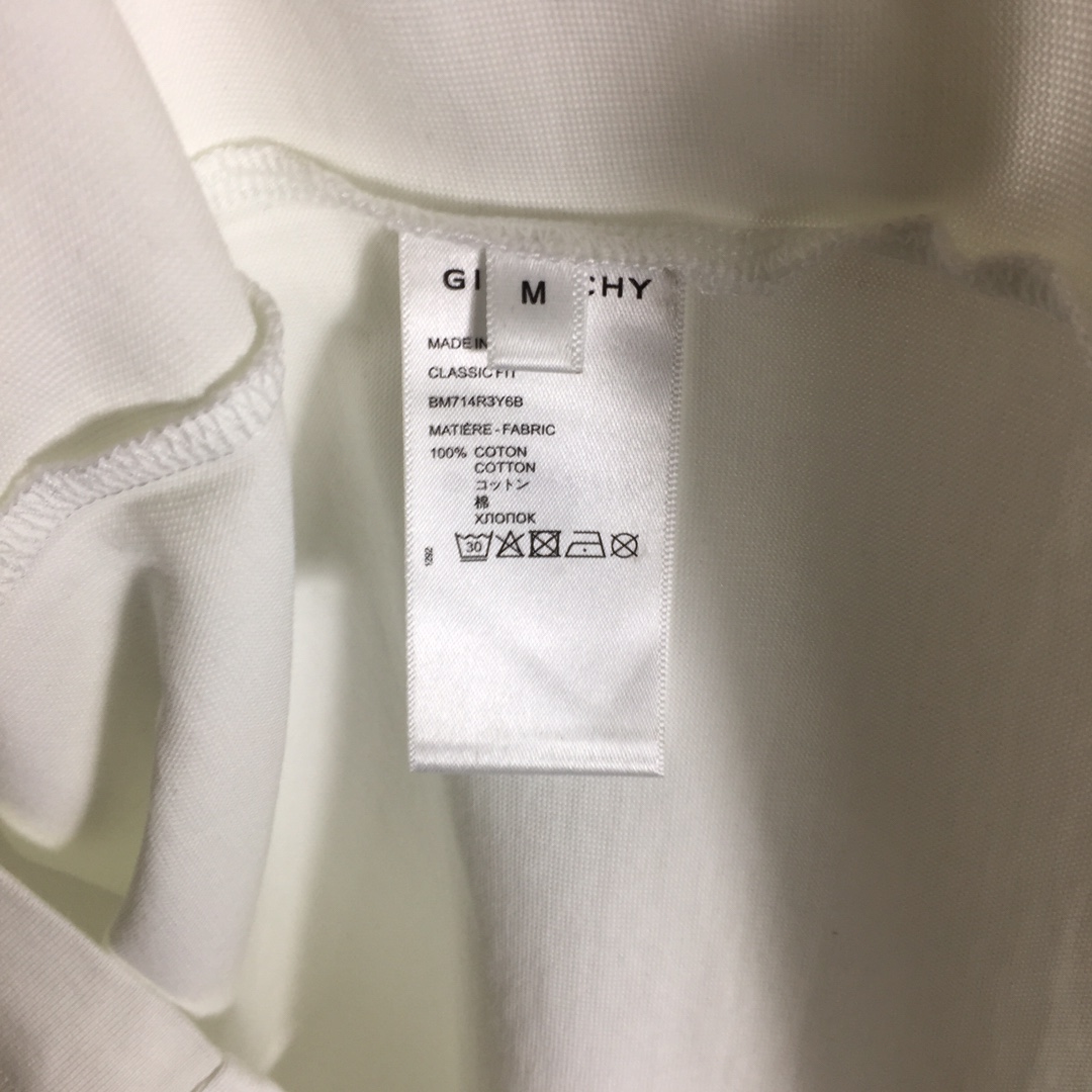 Givenchy Short-sleeved T-shirt In Cotton - EUR FASHION
