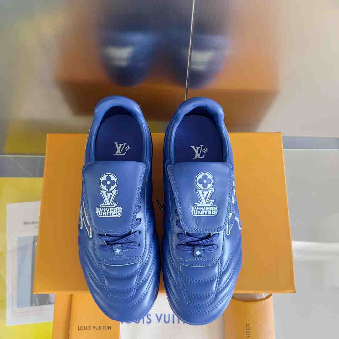 Louis Vuitton LV Footprint Soccer Sneaker   1AHDP8 - EUR FASHION