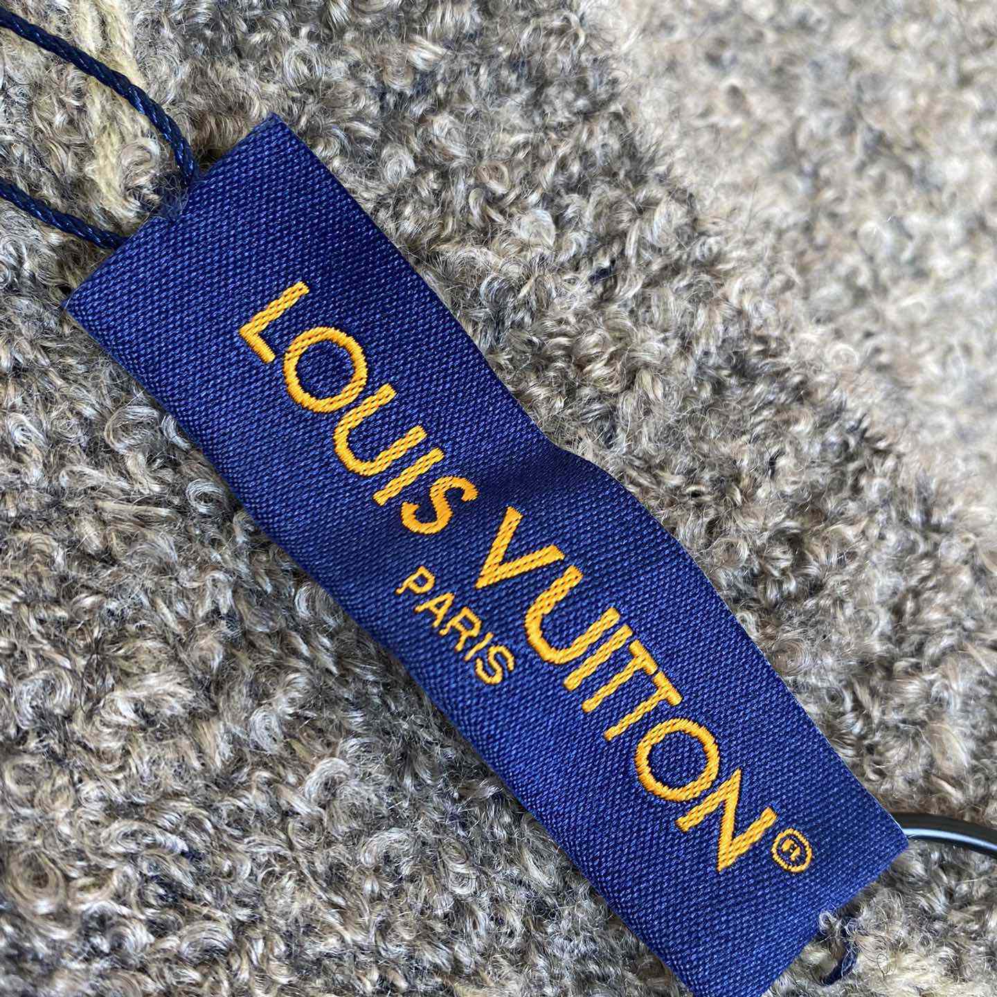 Louis Vuitton Wool Blend Crewneck   - EUR FASHION