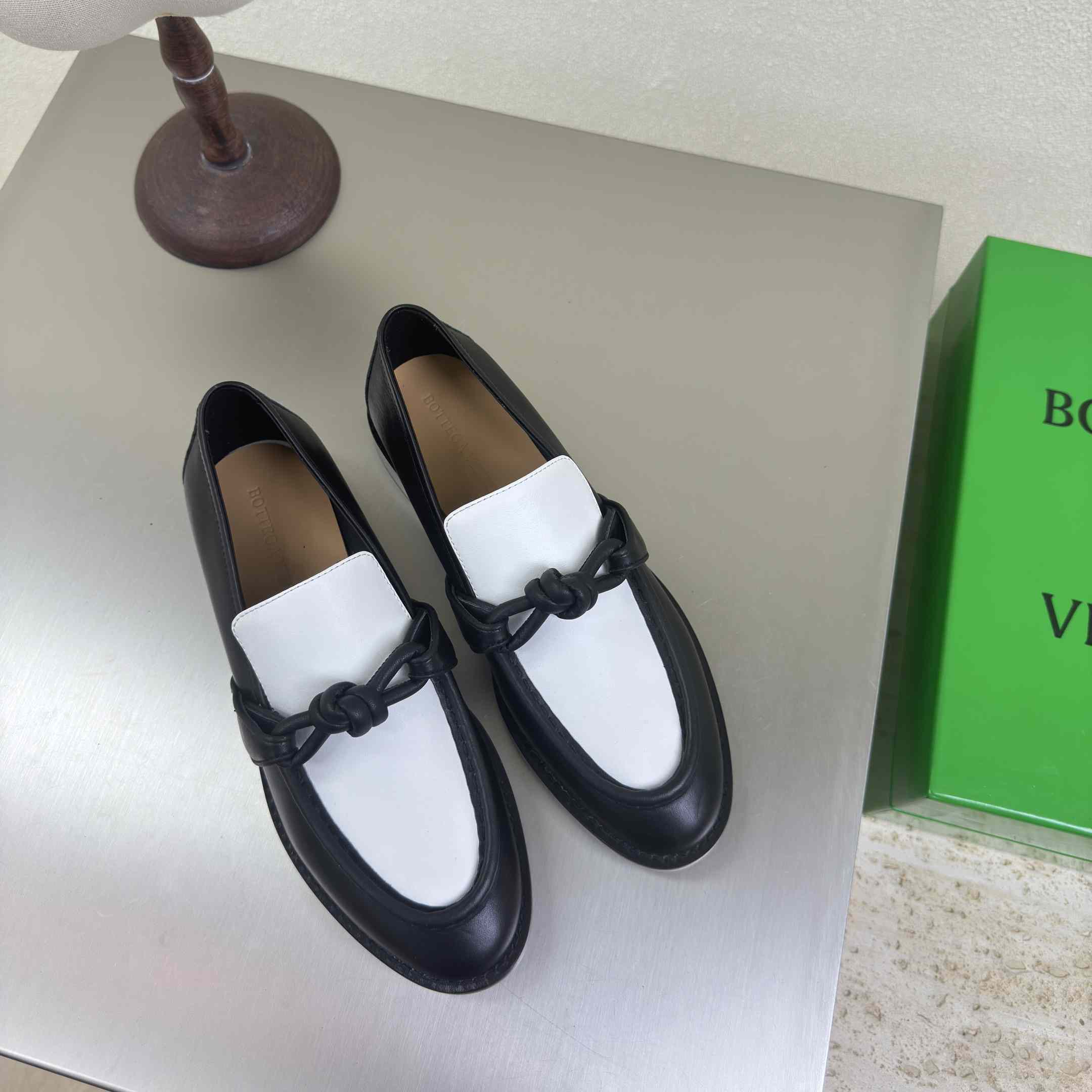 Bottega Veneta Astaire Loafer - EUR FASHION