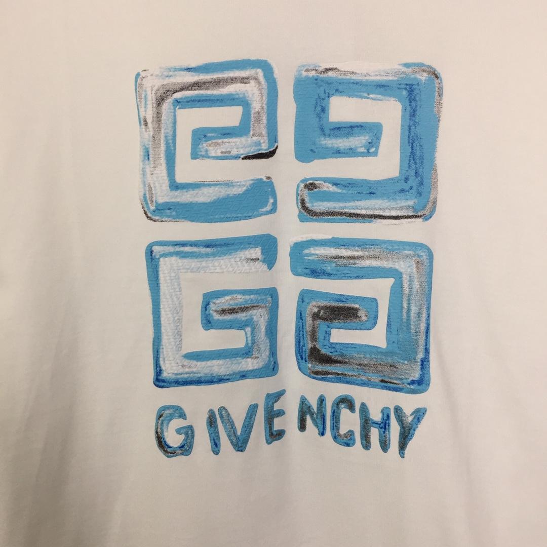 Givenchy 4G T-shirt In Cotton - EUR FASHION