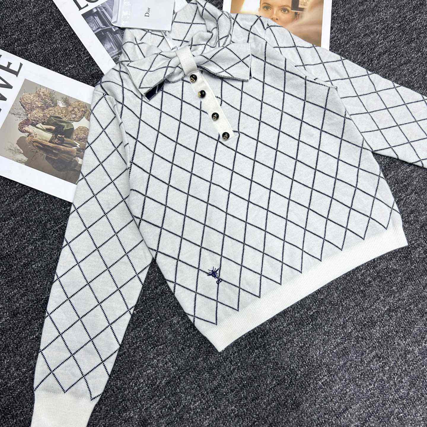 Dior Tied Collar Sweater  - EUR FASHION