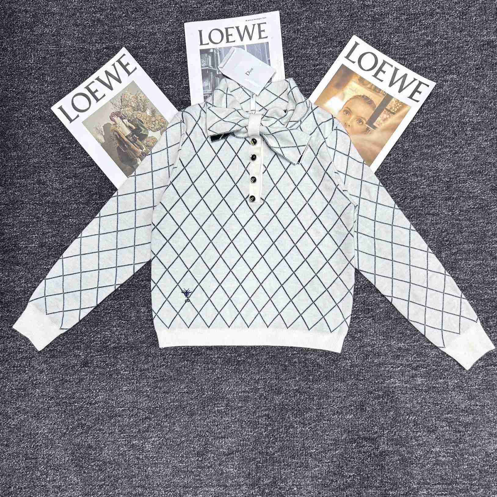 Dior Tied Collar Sweater  - EUR FASHION
