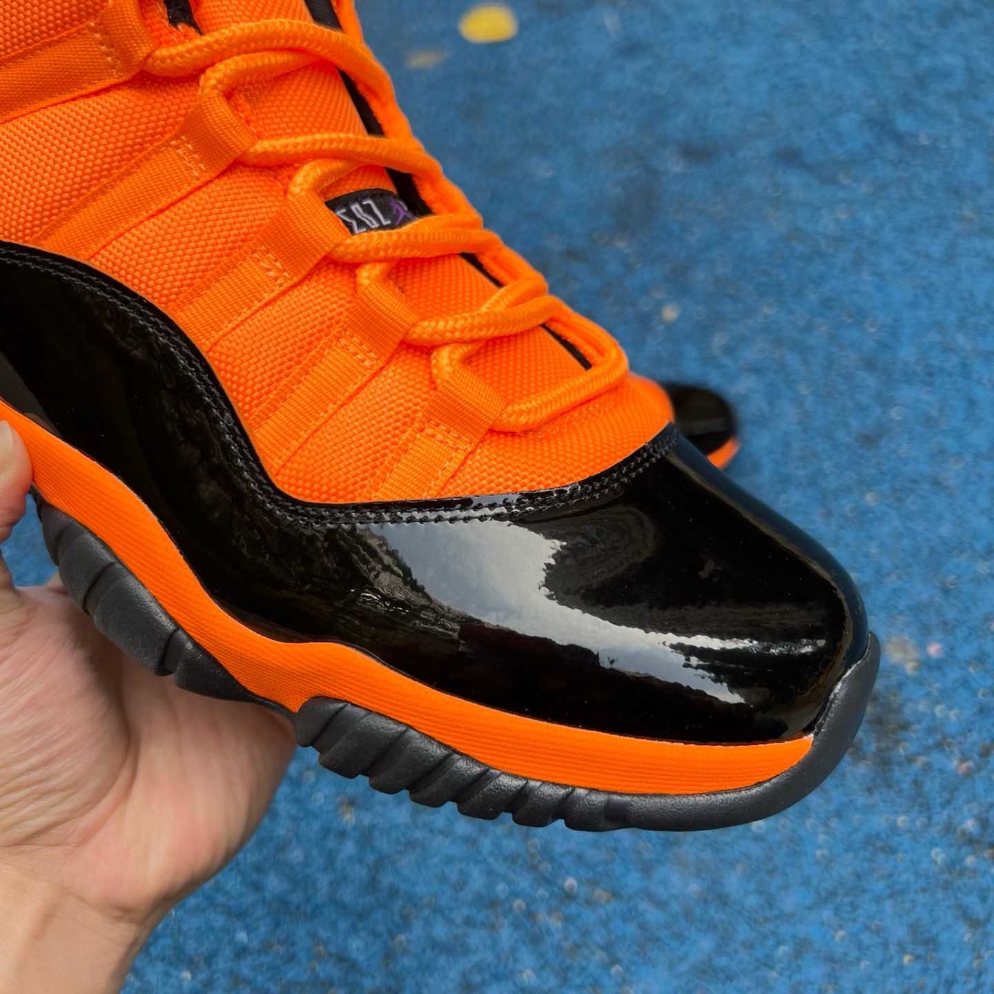 Air Jordan 11 Sneaker  CT8012-800 - EUR FASHION
