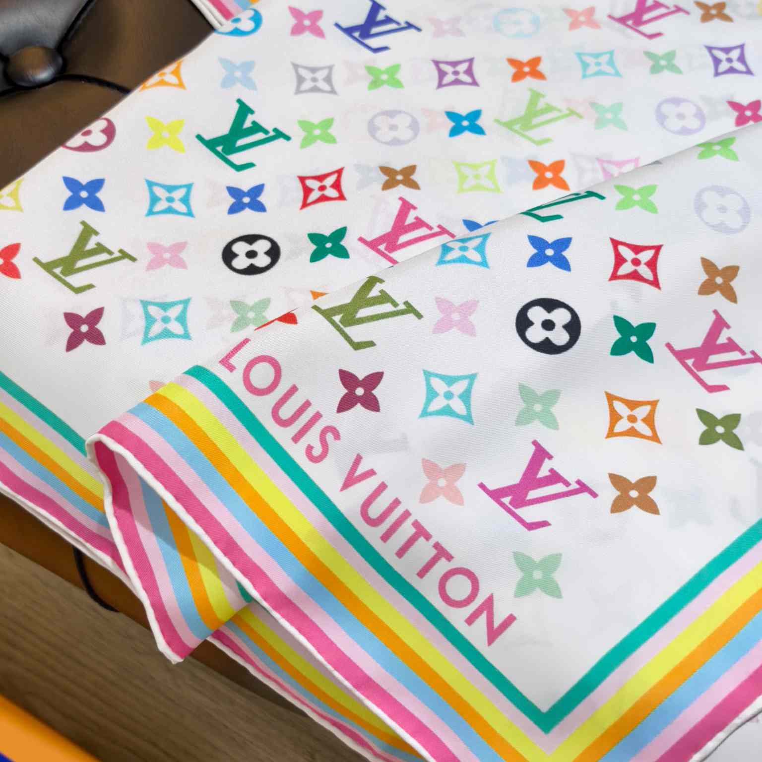 Louis Vuitton LV x TM Monogram Multicolor Square 90   M94967 - EUR FASHION