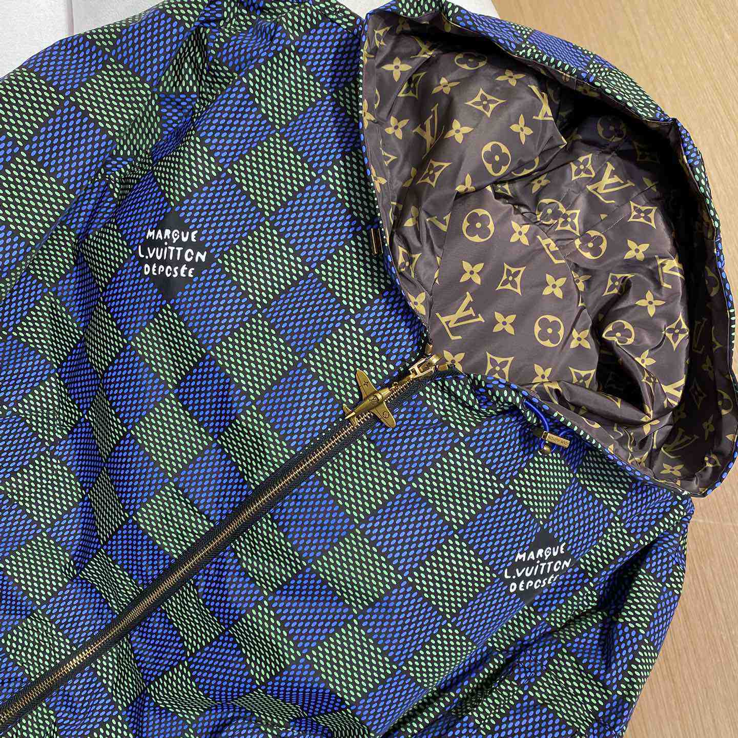 Louis Vuitton Damier Reversible Windbreaker   1AHBIS - EUR FASHION