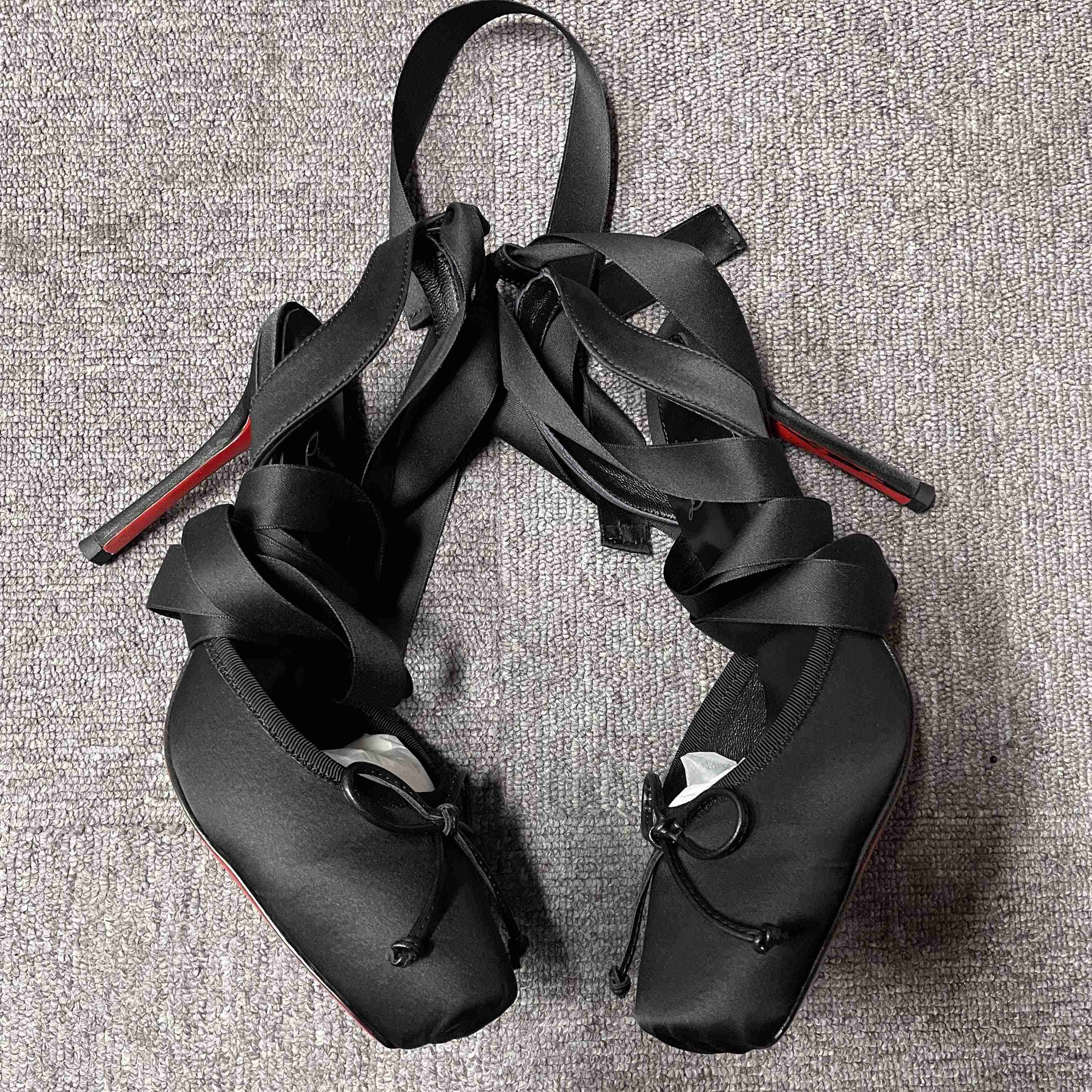 Christian Louboutin Cassia Lace-Up Slingback Pumps - EUR FASHION