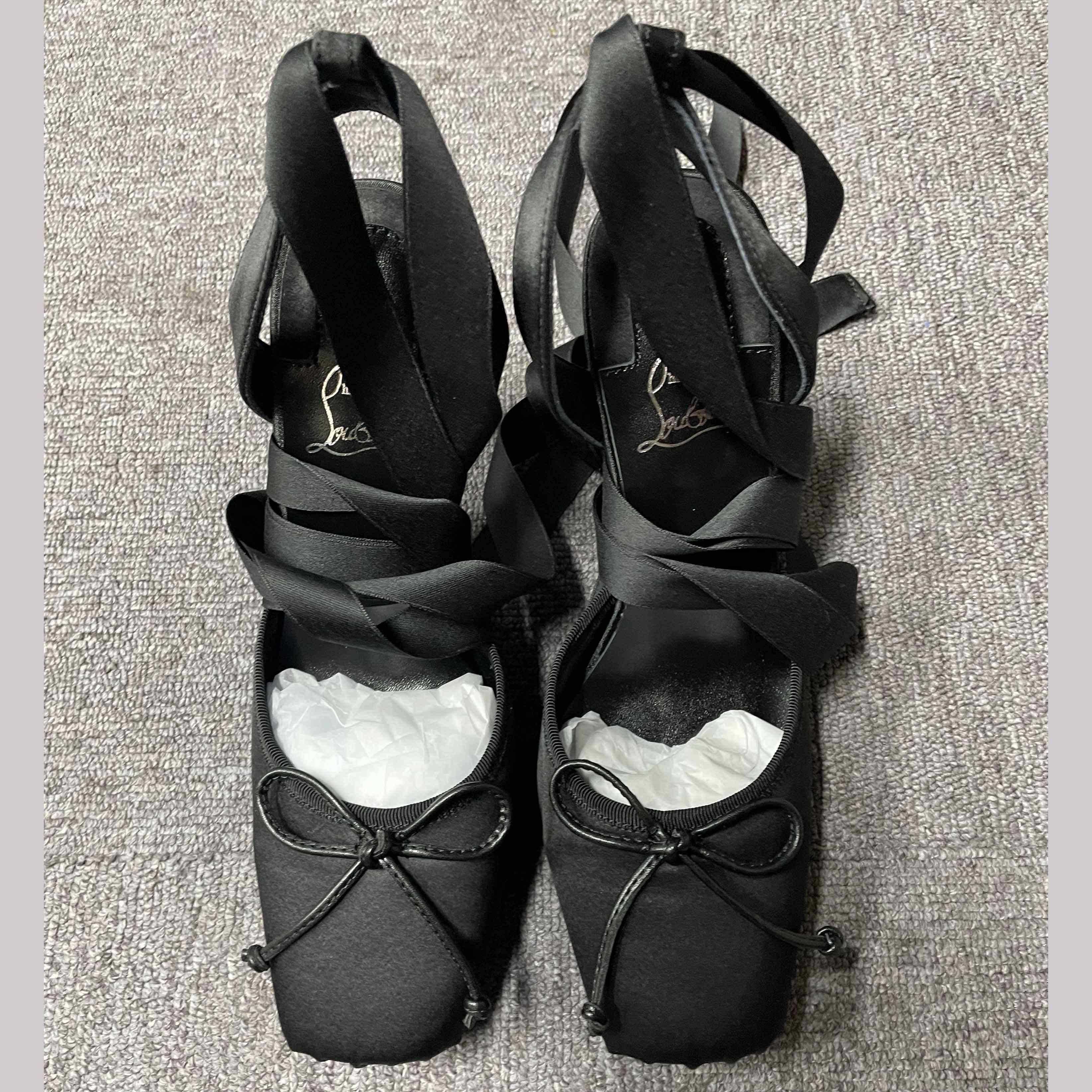 Christian Louboutin Cassia Lace-Up Slingback Pumps - EUR FASHION