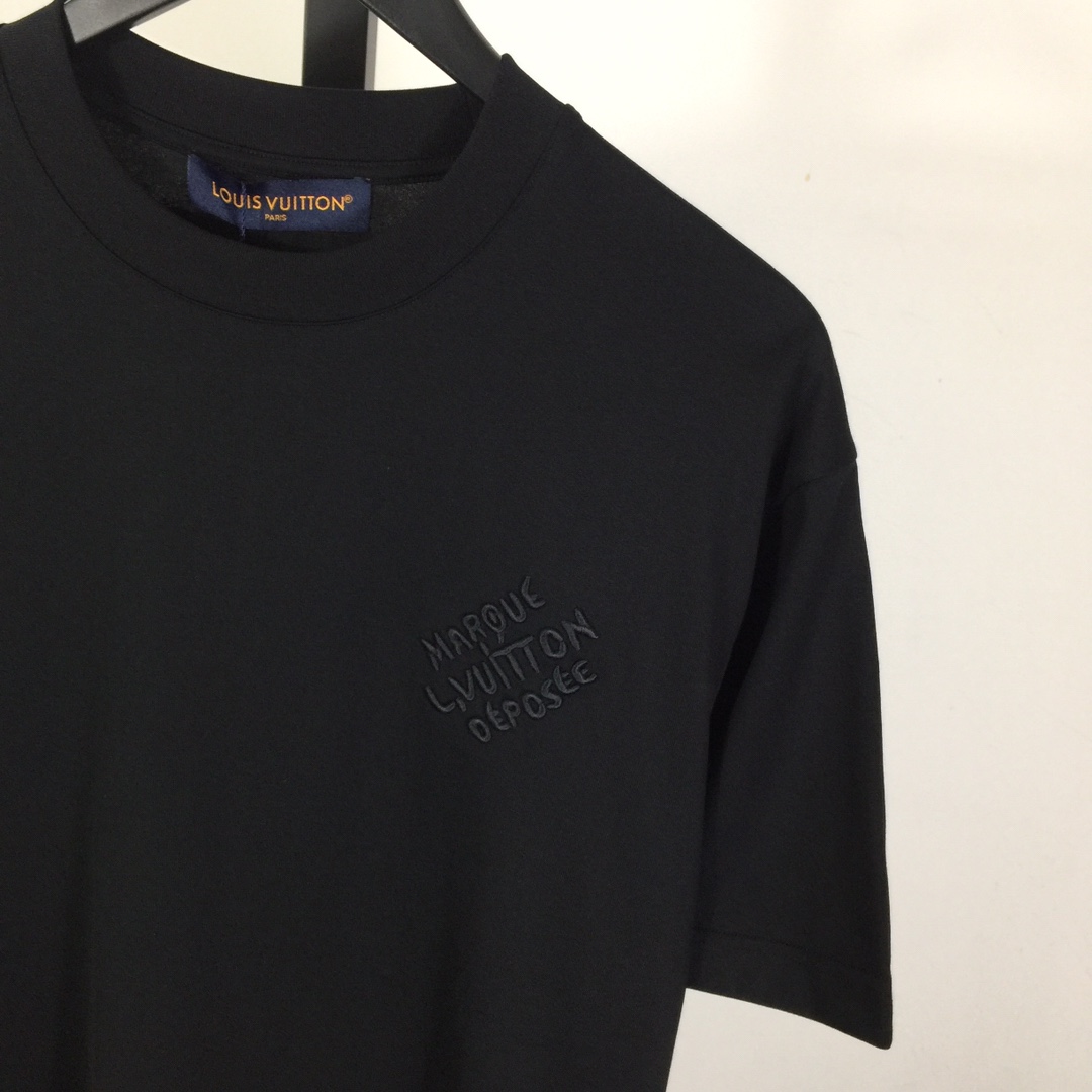 Louis Vuitton Signature Cotton T-Shirt    - EUR FASHION