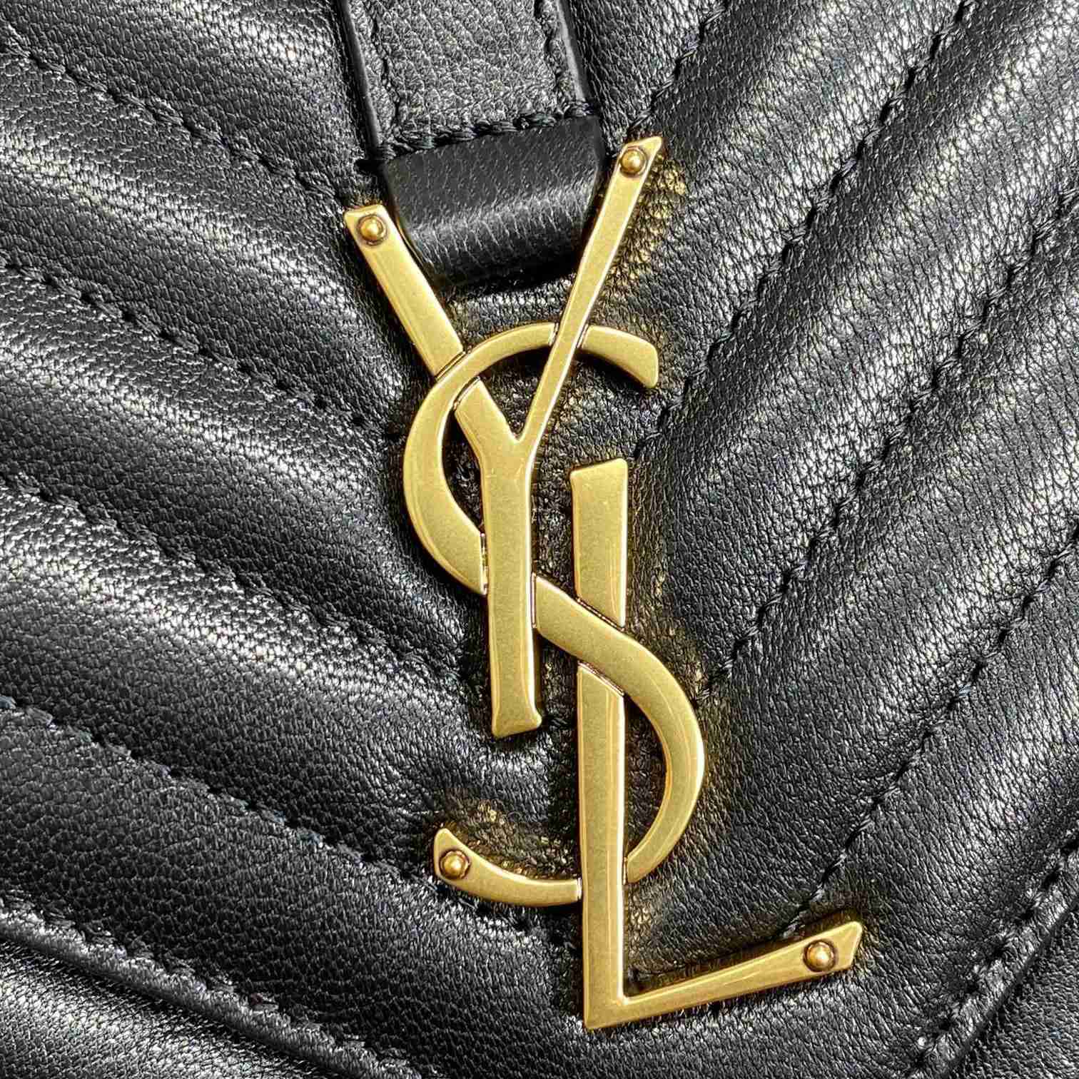 Saint Laurent Black Matelassé Sheepskin Large College Bag  32cm - EUR FASHION
