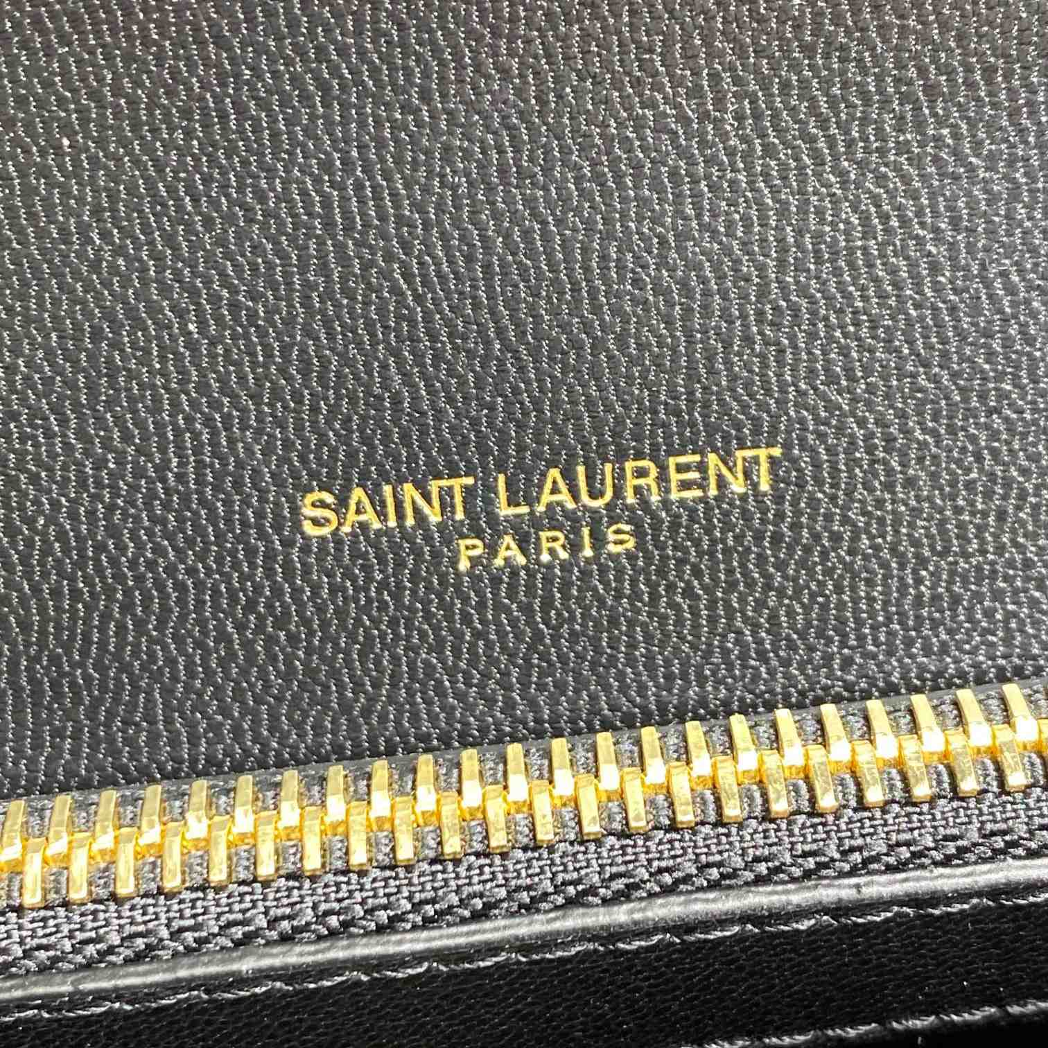 Saint Laurent Black Matelassé Sheepskin Large College Bag  32cm - EUR FASHION