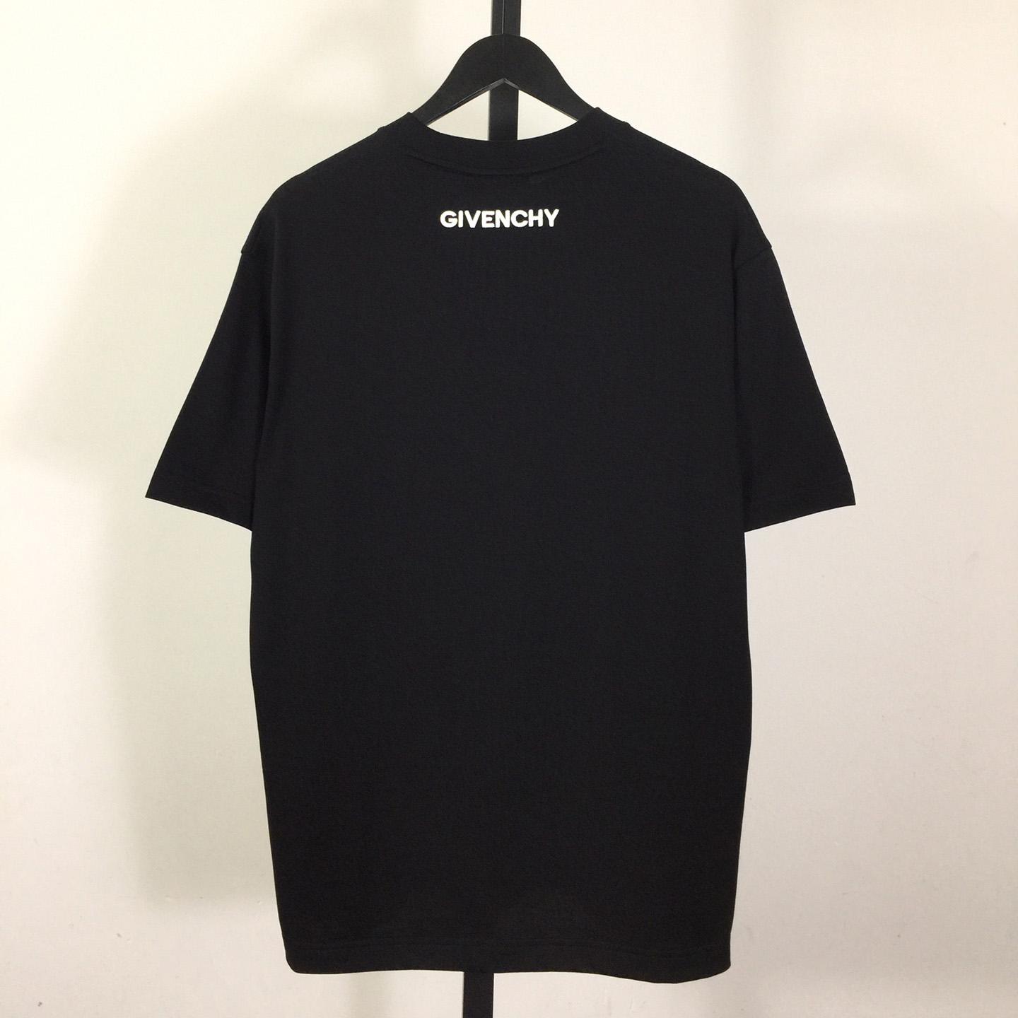 Givenchy 4G T-shirt In Cotton - EUR FASHION