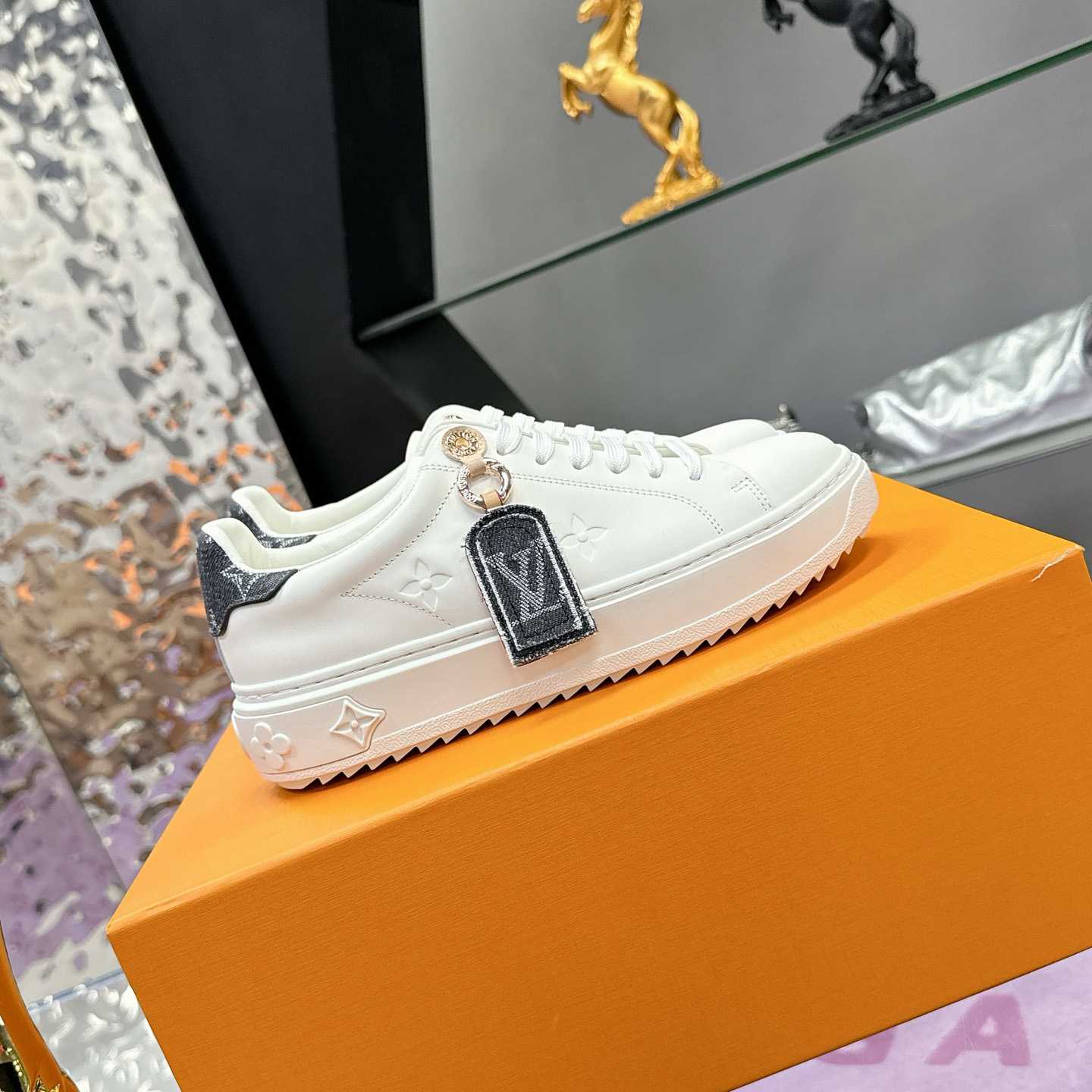 Louis Vuitton Time Out Sneaker  1AGUYA - EUR FASHION