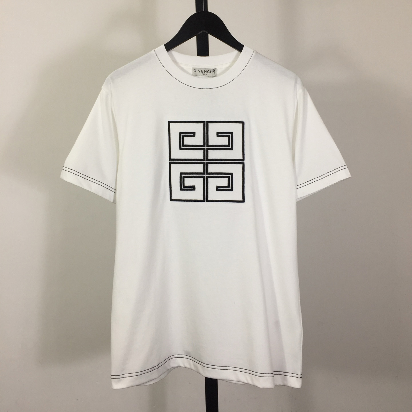 Givenchy T-shirt In Cotton - EUR FASHION