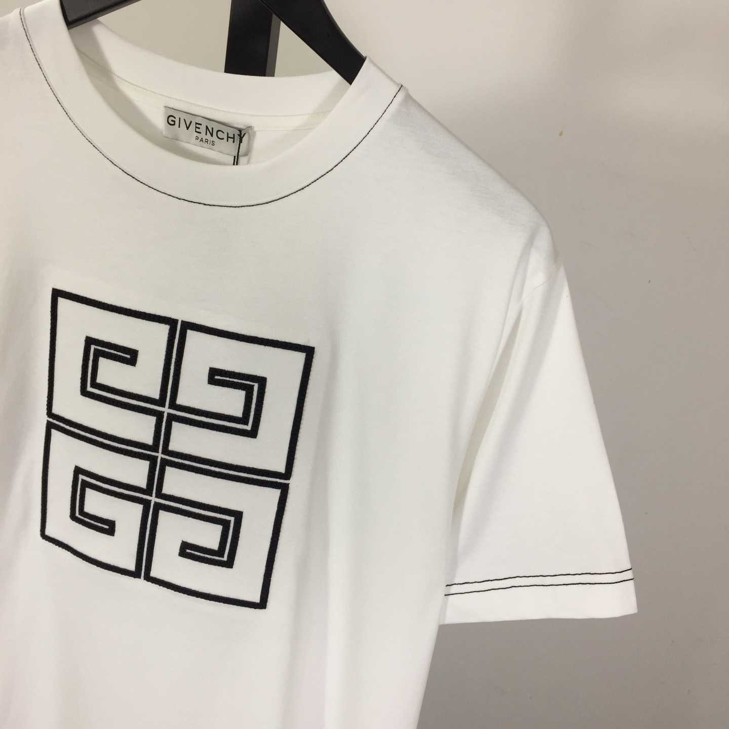 Givenchy T-shirt In Cotton - EUR FASHION