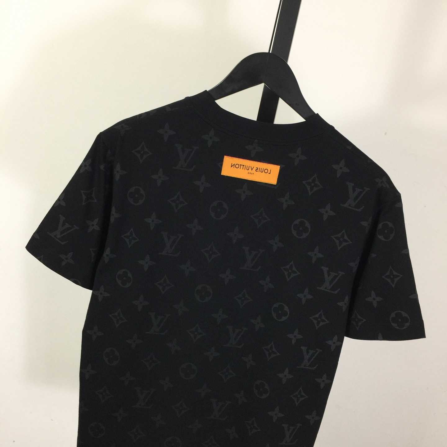 Louis Vuitton Monogram T-Shirt     - EUR FASHION