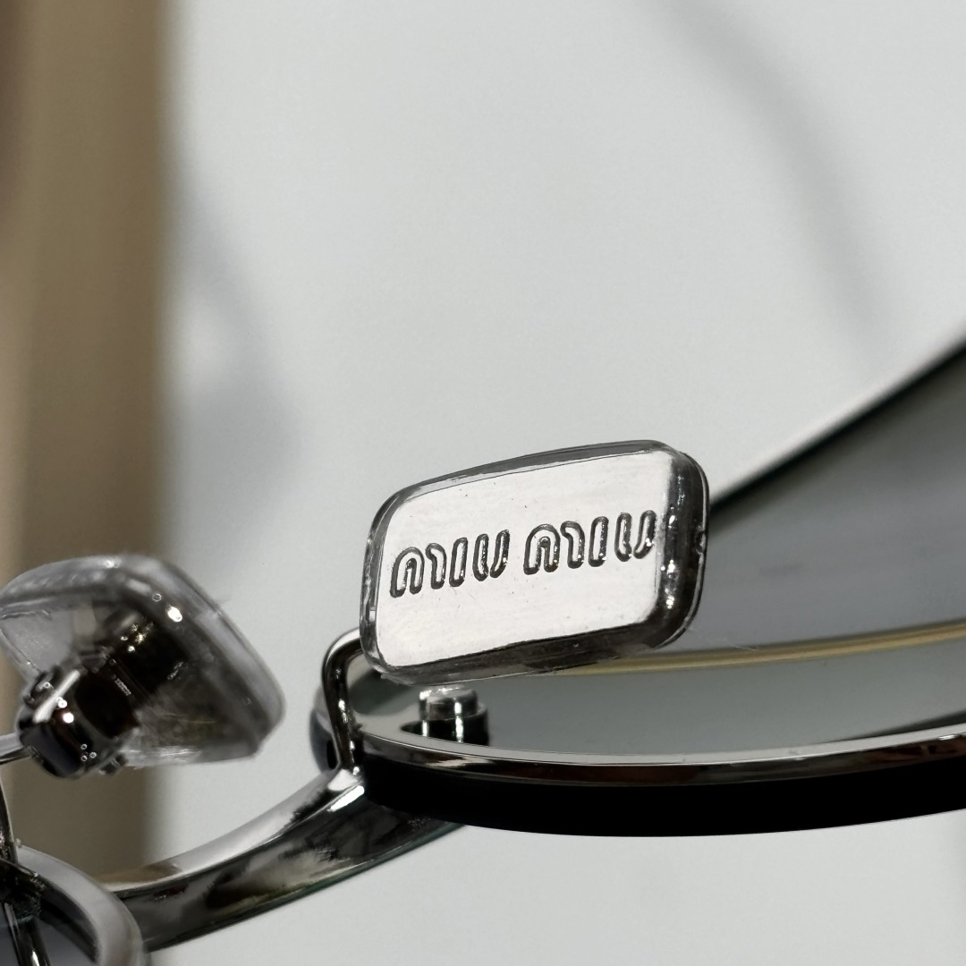 Miu Miu Miu Nocturne Sunglasses   MUA50S - EUR FASHION