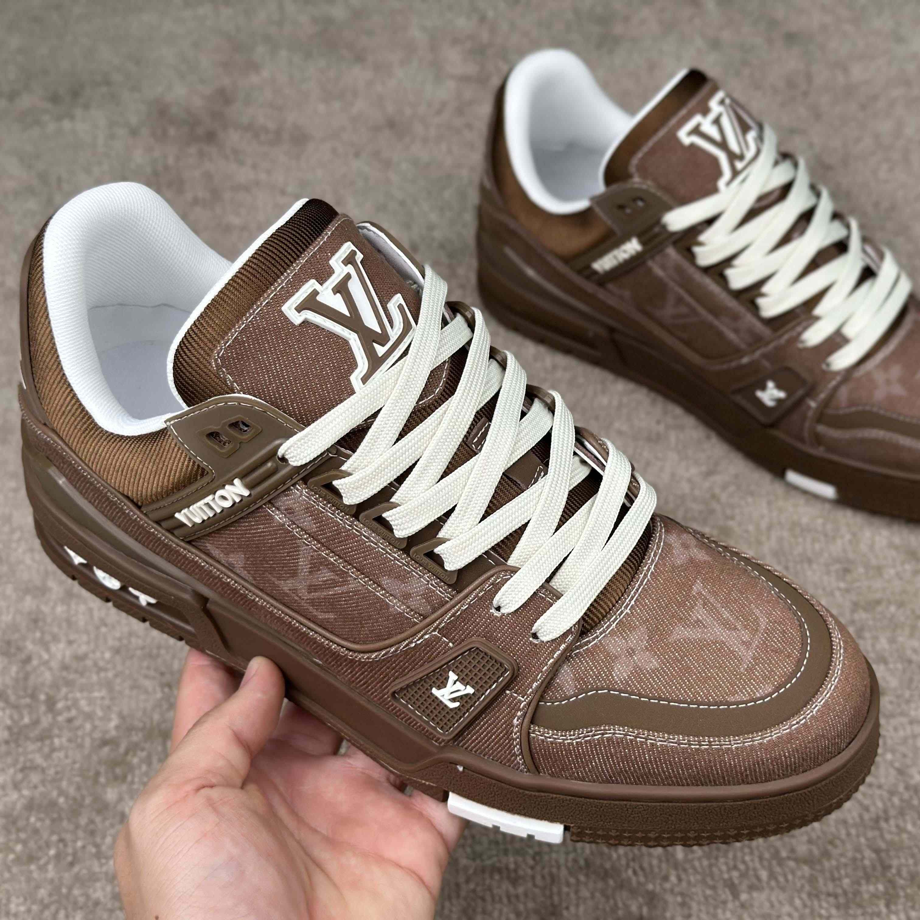 Louis Vuitton LV Trainer Sneaker   1AHT23 - EUR FASHION