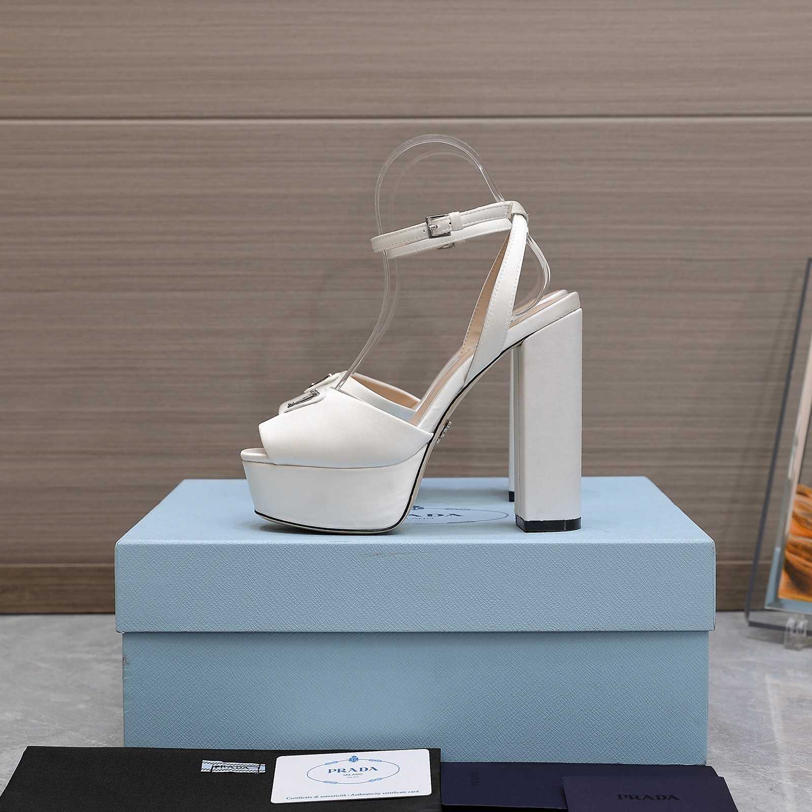 Prada Patent Platform Sanda  13cm - EUR FASHION